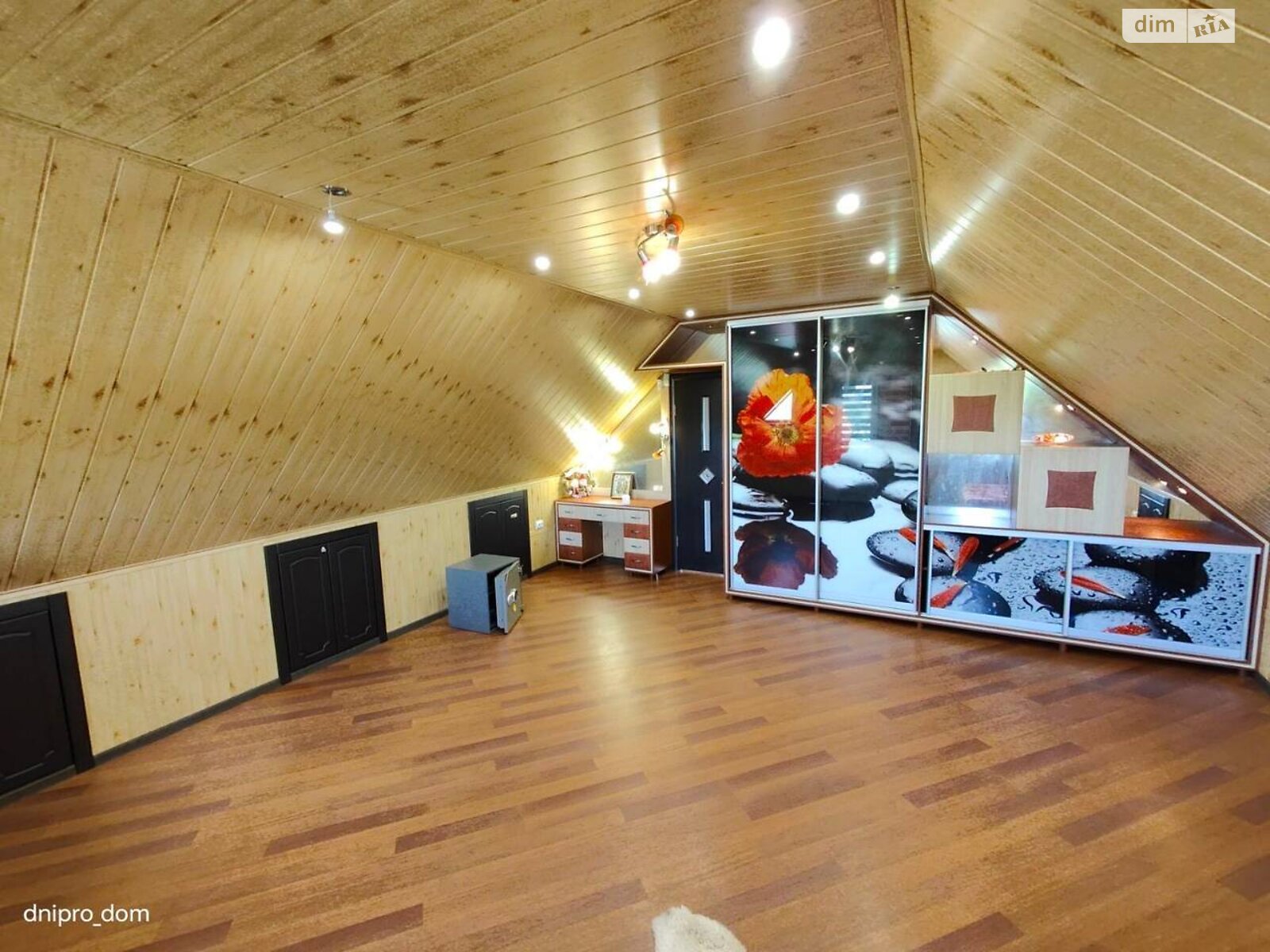 двоповерховий будинок, 140 кв. м, кирпич. Продаж у Спаське фото 1