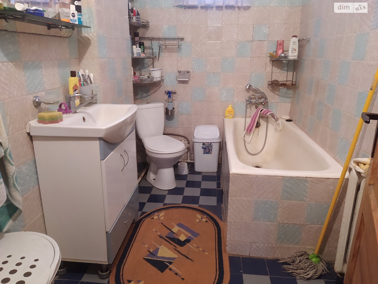 одноэтажный дом с гаражом, 200 кв. м, кирпич. Продажа в Среднем фото 1 одноэтажный дом с гаражом, 200 кв. м, кирпич. Продажа в Среднем фото 1