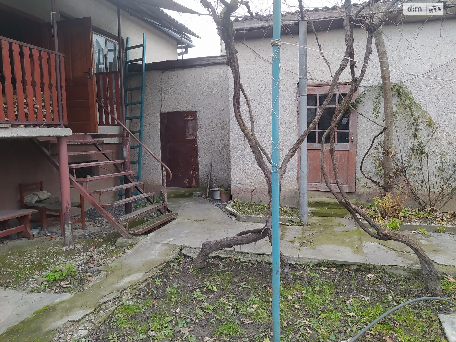 одноэтажный дом с гаражом, 200 кв. м, кирпич. Продажа в Среднем фото 1 одноэтажный дом с гаражом, 200 кв. м, кирпич. Продажа в Среднем фото 1