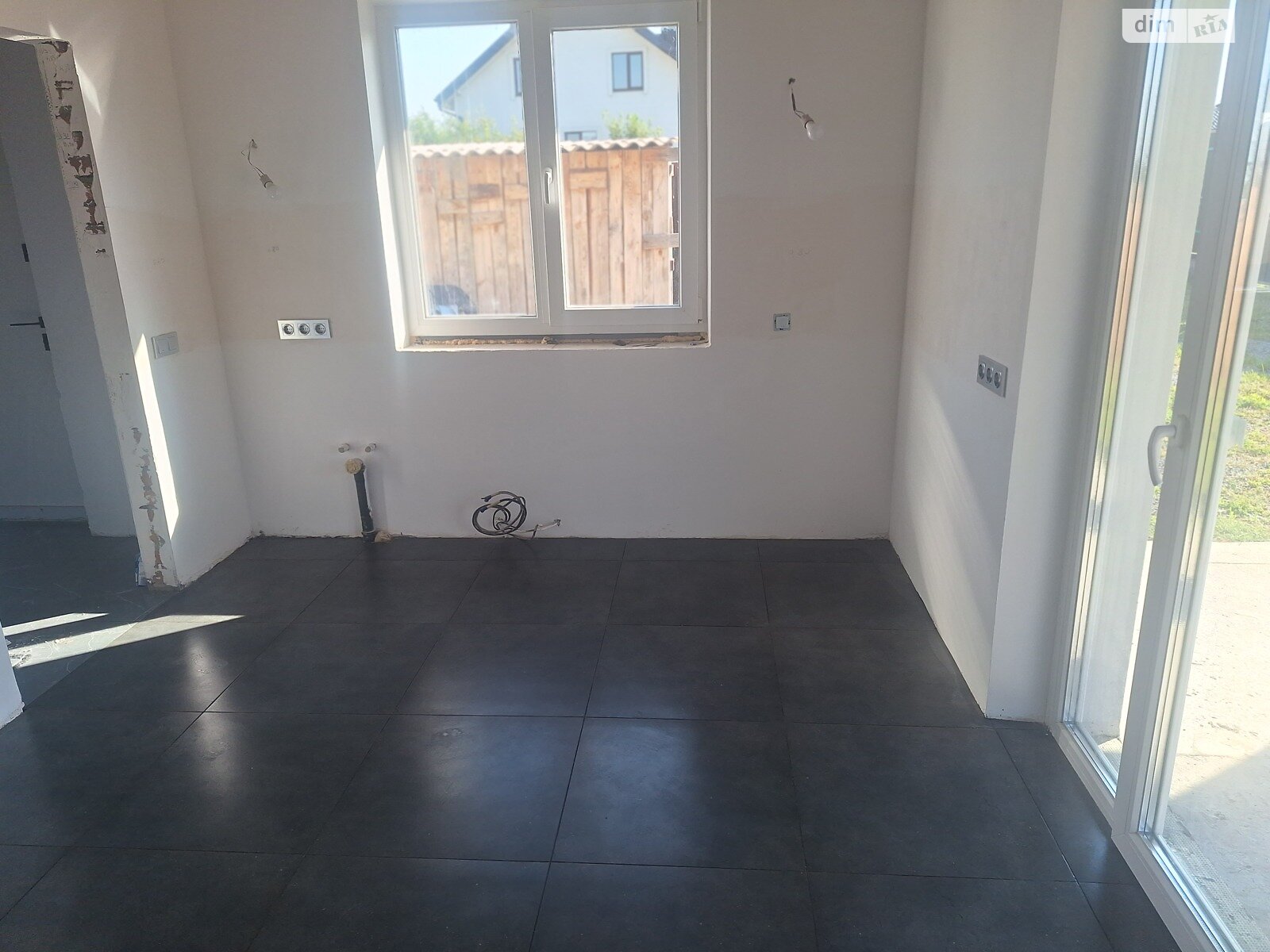 одноэтажный дом, 40 кв. м, кирпич. Продажа в Станишовке фото 1 одноэтажный дом, 40 кв. м, кирпич. Продажа в Станишовке фото 1