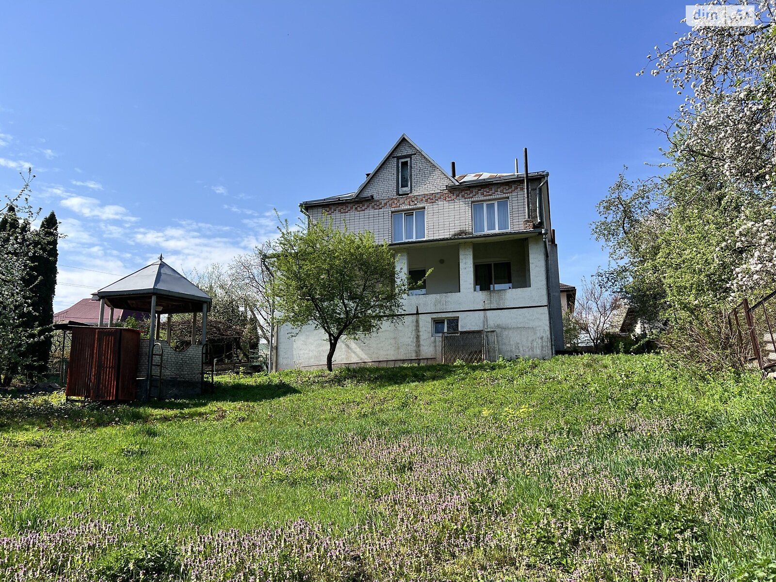 двоповерховий будинок з верандою, 327.3 кв. м, цегла. Продаж у Станишівці фото 1 двоповерховий будинок з верандою, 327.3 кв. м, цегла. Продаж у Станишівці фото 1