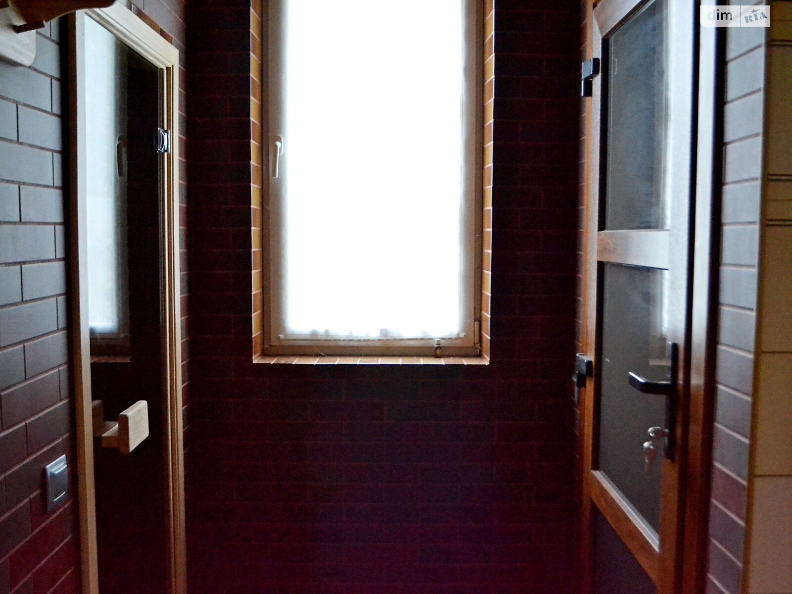 двоповерховий будинок з гаражем, 211.3 кв. м, цегла. Продаж у Старичах фото 1 двоповерховий будинок з гаражем, 211.3 кв. м, цегла. Продаж у Старичах фото 1