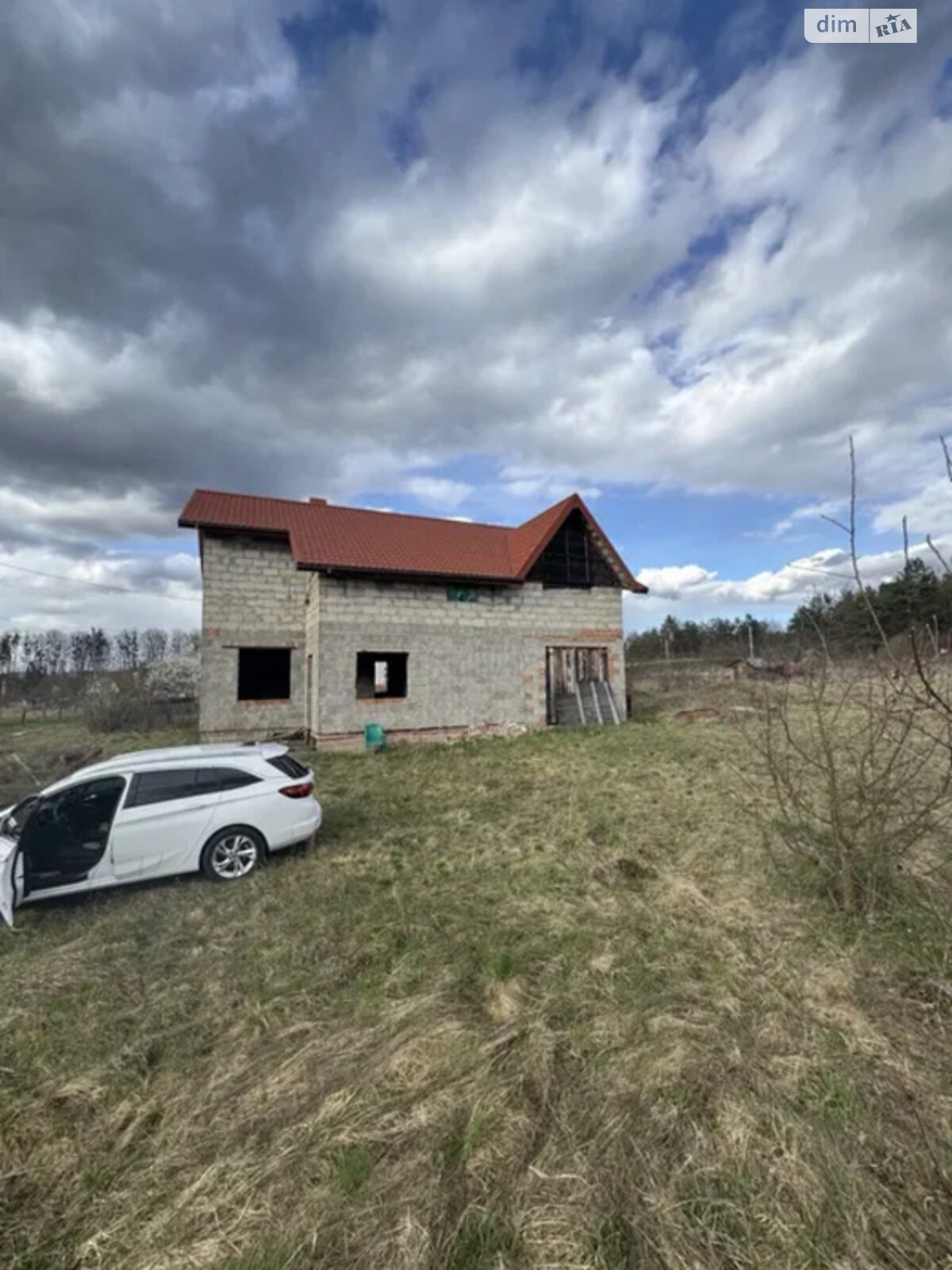 двухэтажный дом с гаражом, 220 кв. м, кирпич. Продажа в Старичах фото 1