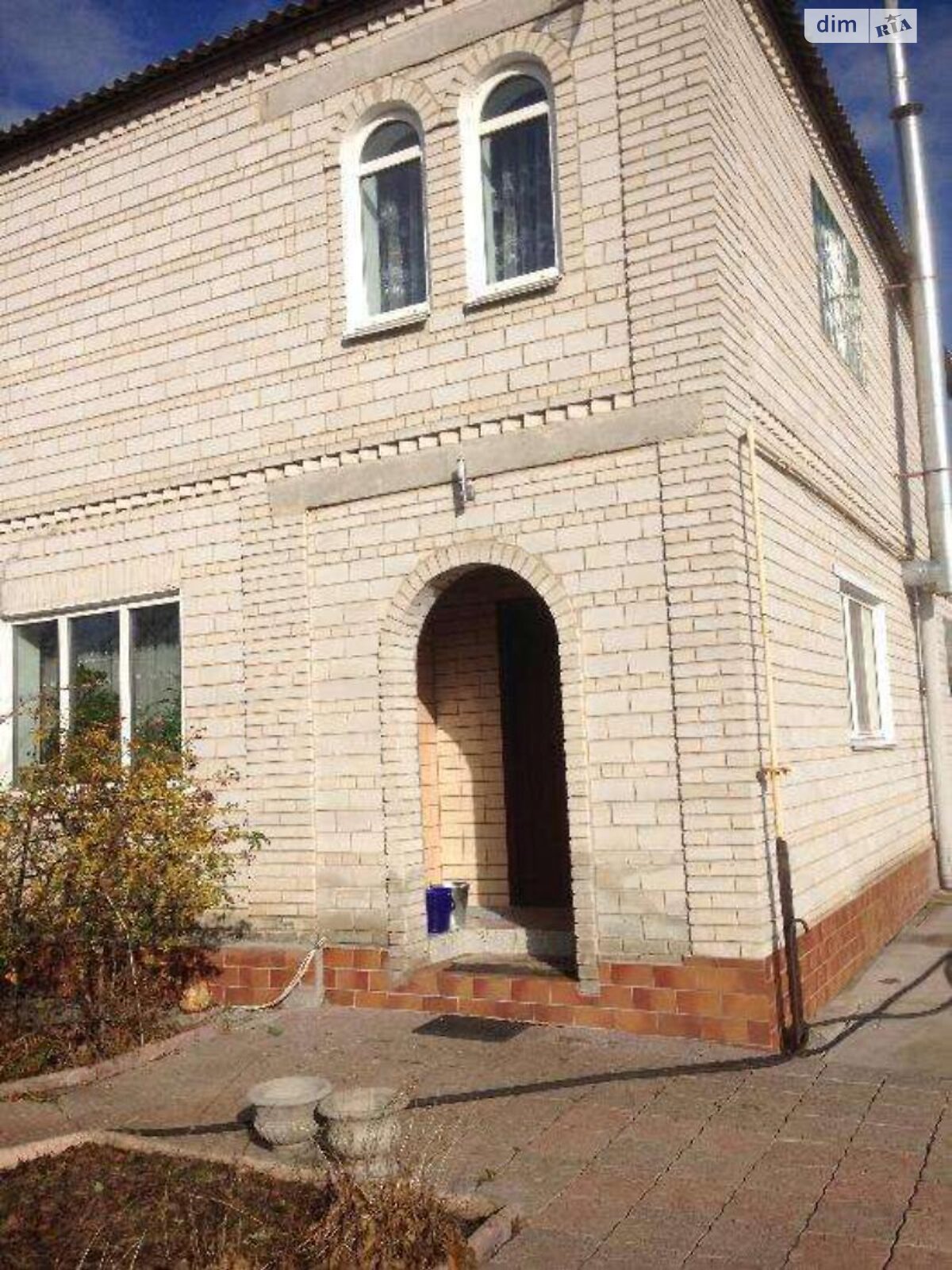двухэтажный дом с гаражом, 217 кв. м, кирпич. Продажа в Старом фото 1 двухэтажный дом с гаражом, 217 кв. м, кирпич. Продажа в Старом фото 1