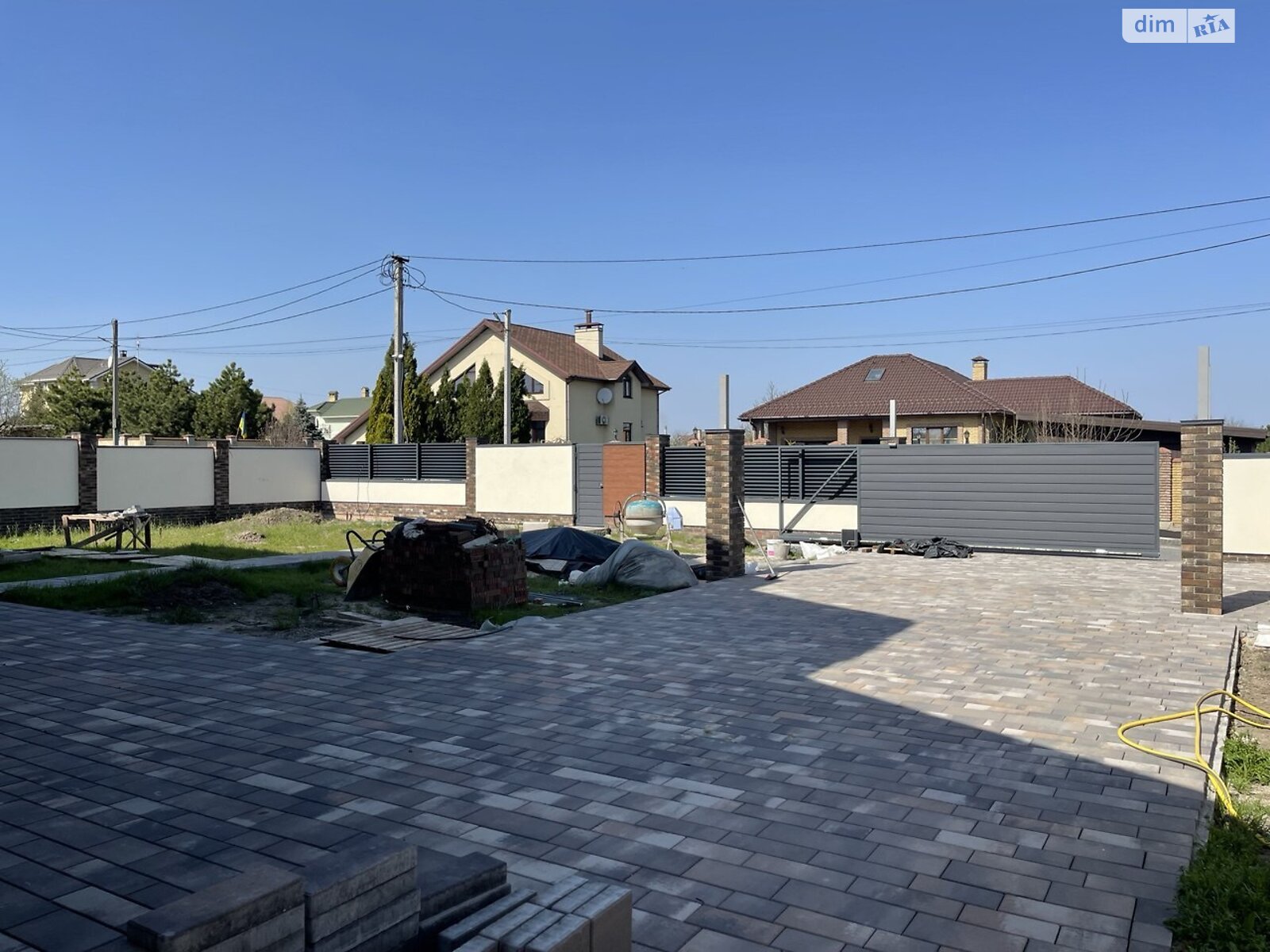 двухэтажный дом с гаражом, 298.3 кв. м, кирпич. Продажа в Старых Кодаках фото 1 двухэтажный дом с гаражом, 298.3 кв. м, кирпич. Продажа в Старых Кодаках фото 1