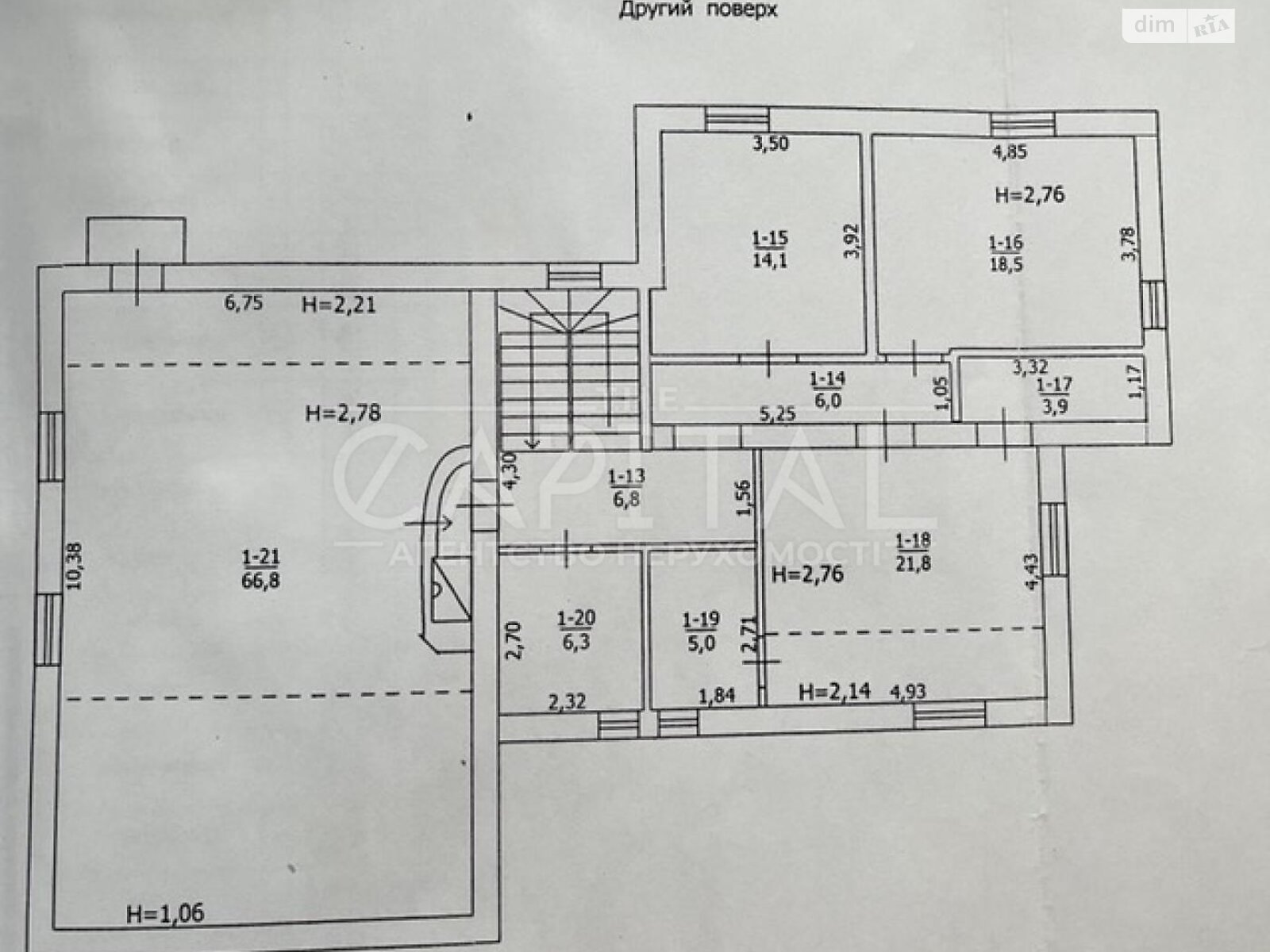 двухэтажный дом с гаражом, 303.8 кв. м, кирпич. Продажа в Старых Петровцах фото 1