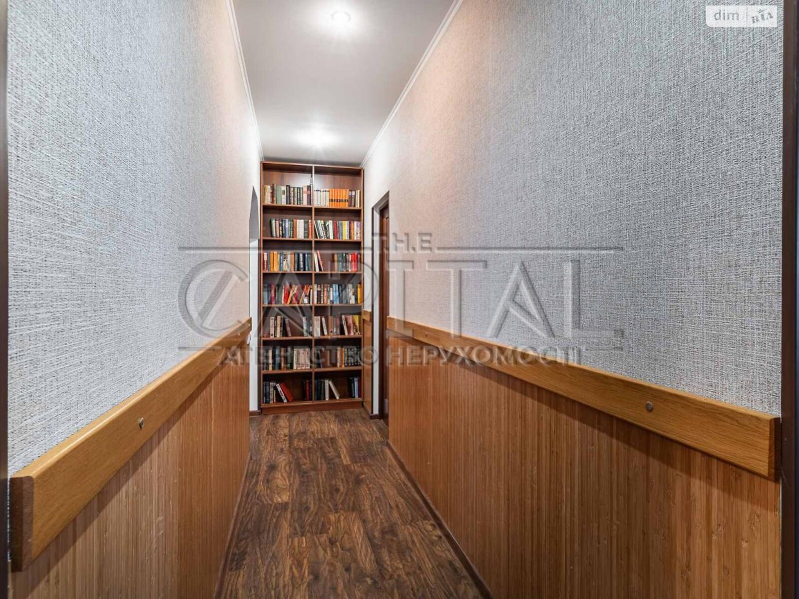 двоповерховий будинок з гаражем, 303.8 кв. м, цегла. Продаж у Старих Петрівцях фото 1 двоповерховий будинок з гаражем, 303.8 кв. м, цегла. Продаж у Старих Петрівцях фото 1