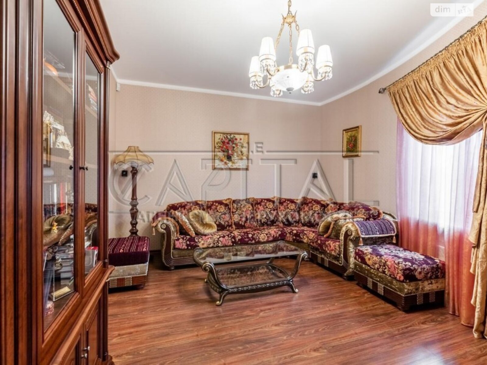 двухэтажный дом, 225 кв. м, кирпич. Продажа в Старых Петровцах фото 1