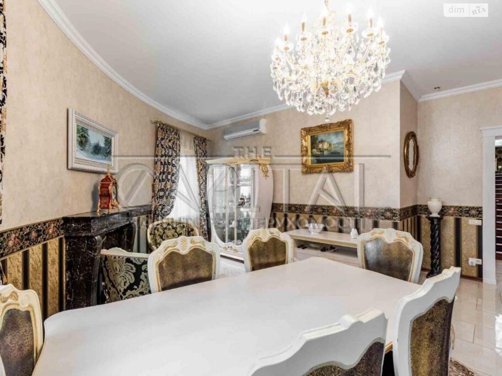 двухэтажный дом, 225 кв. м, кирпич. Продажа в Старых Петровцах фото 1