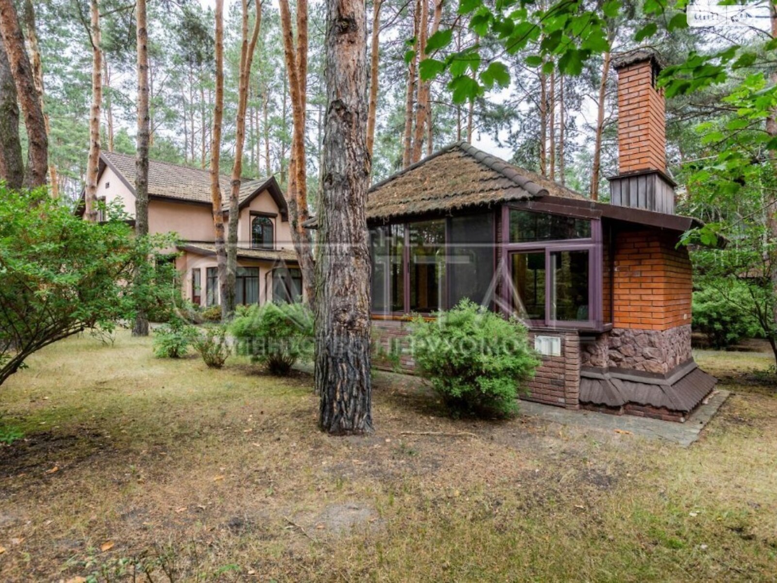 двухэтажный дом, 225 кв. м, кирпич. Продажа в Старых Петровцах фото 1