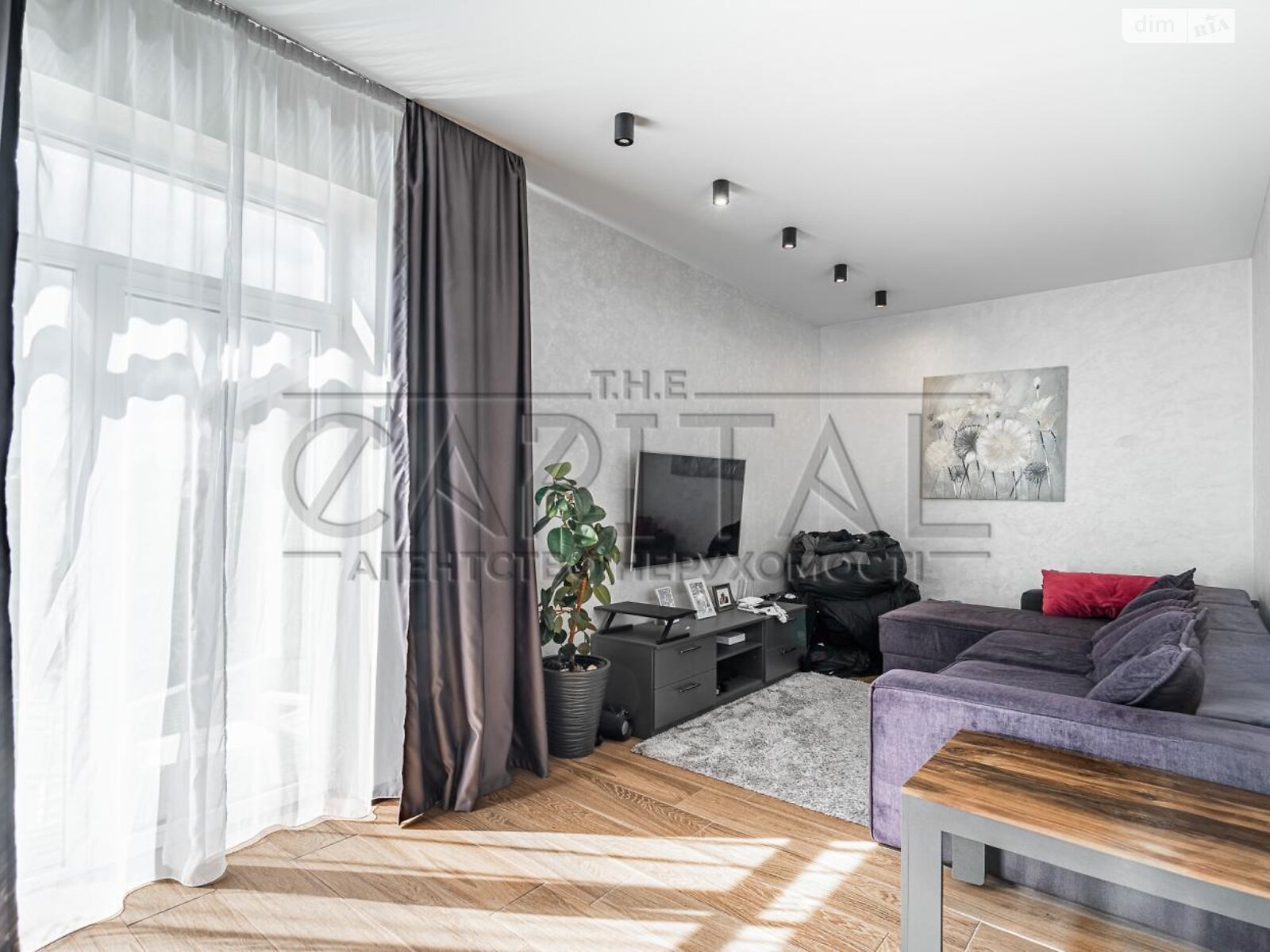 двухэтажный дом с ремонтом, 152 кв. м, кирпич. Продажа в Старых Петровцах фото 1 двухэтажный дом с ремонтом, 152 кв. м, кирпич. Продажа в Старых Петровцах фото 1