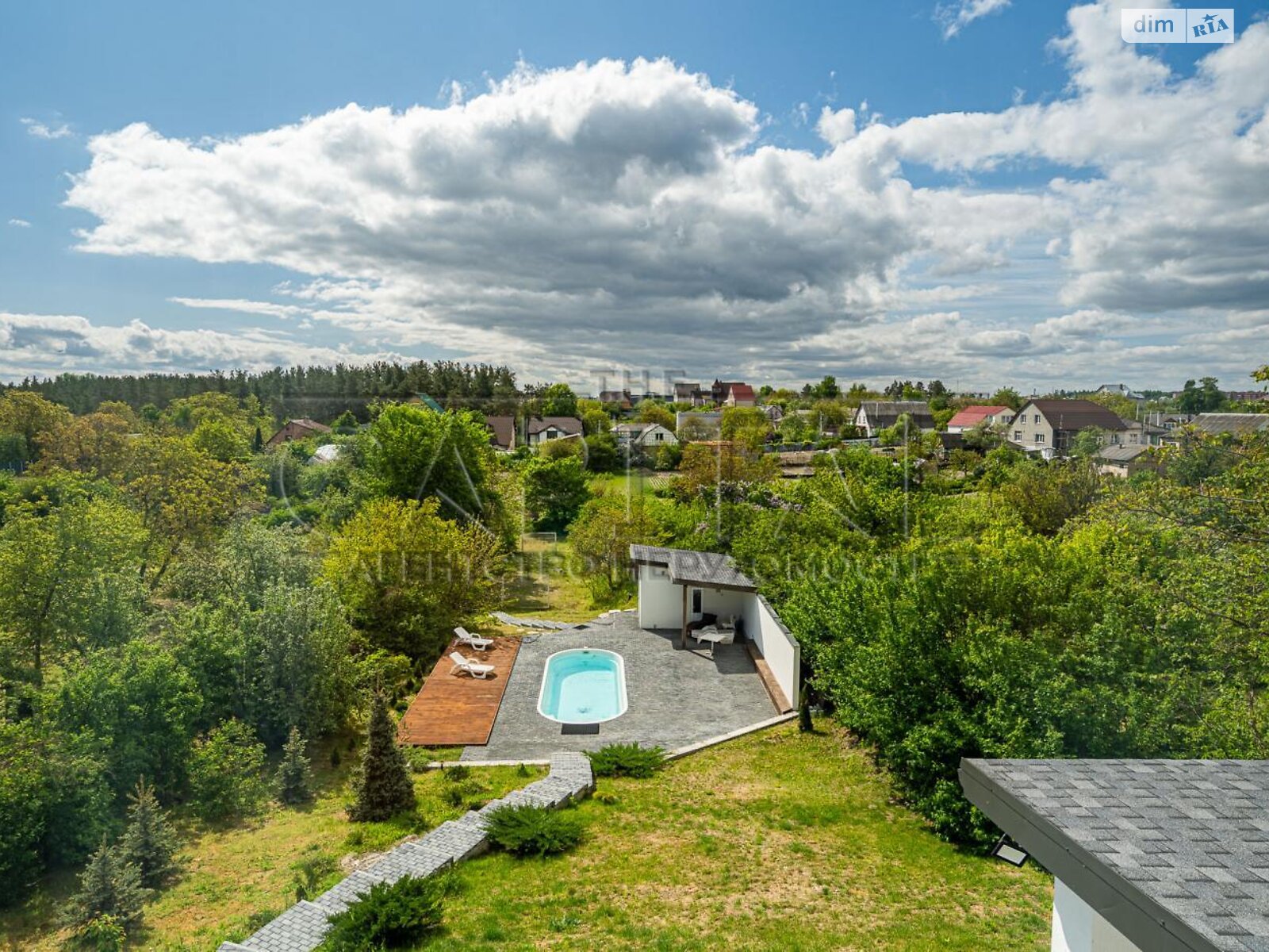 двухэтажный дом с ремонтом, 152 кв. м, кирпич. Продажа в Старых Петровцах фото 1 двухэтажный дом с ремонтом, 152 кв. м, кирпич. Продажа в Старых Петровцах фото 1