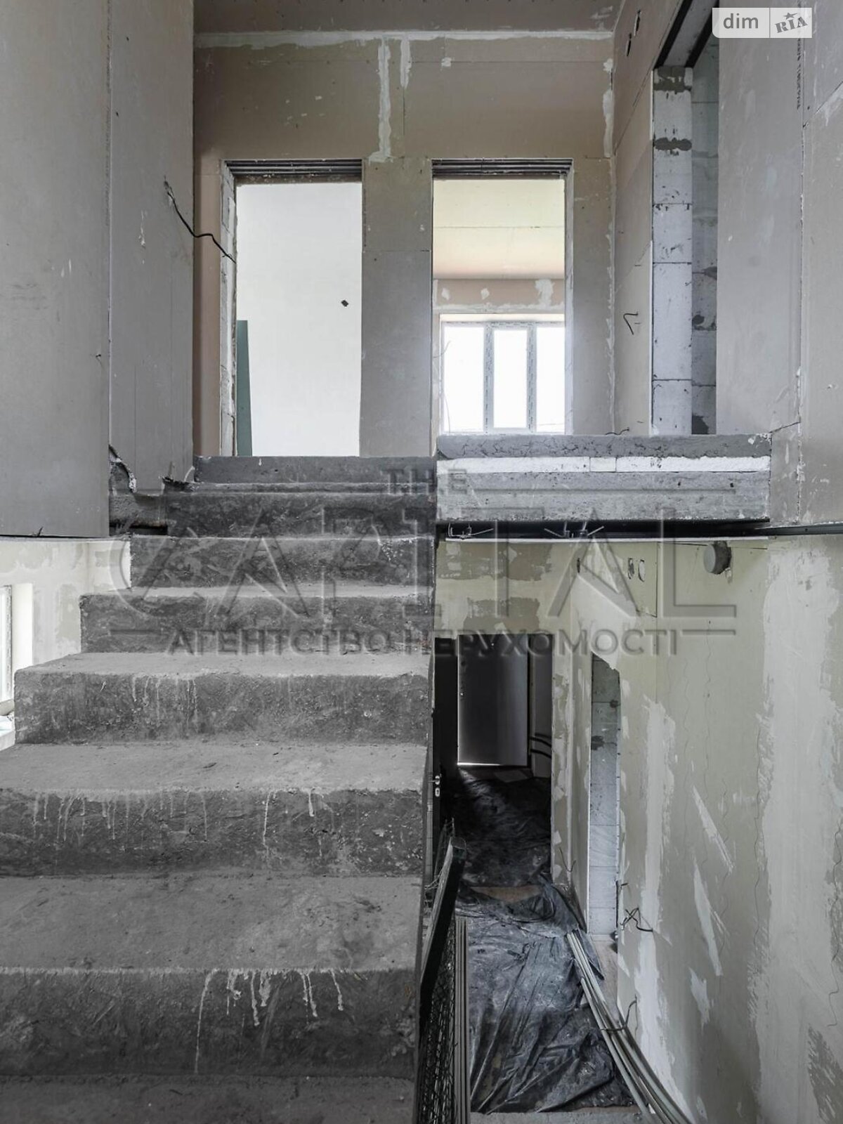 двухэтажный дом, 110 кв. м, кирпич. Продажа в Старых Петровцах фото 1 двухэтажный дом, 110 кв. м, кирпич. Продажа в Старых Петровцах фото 1
