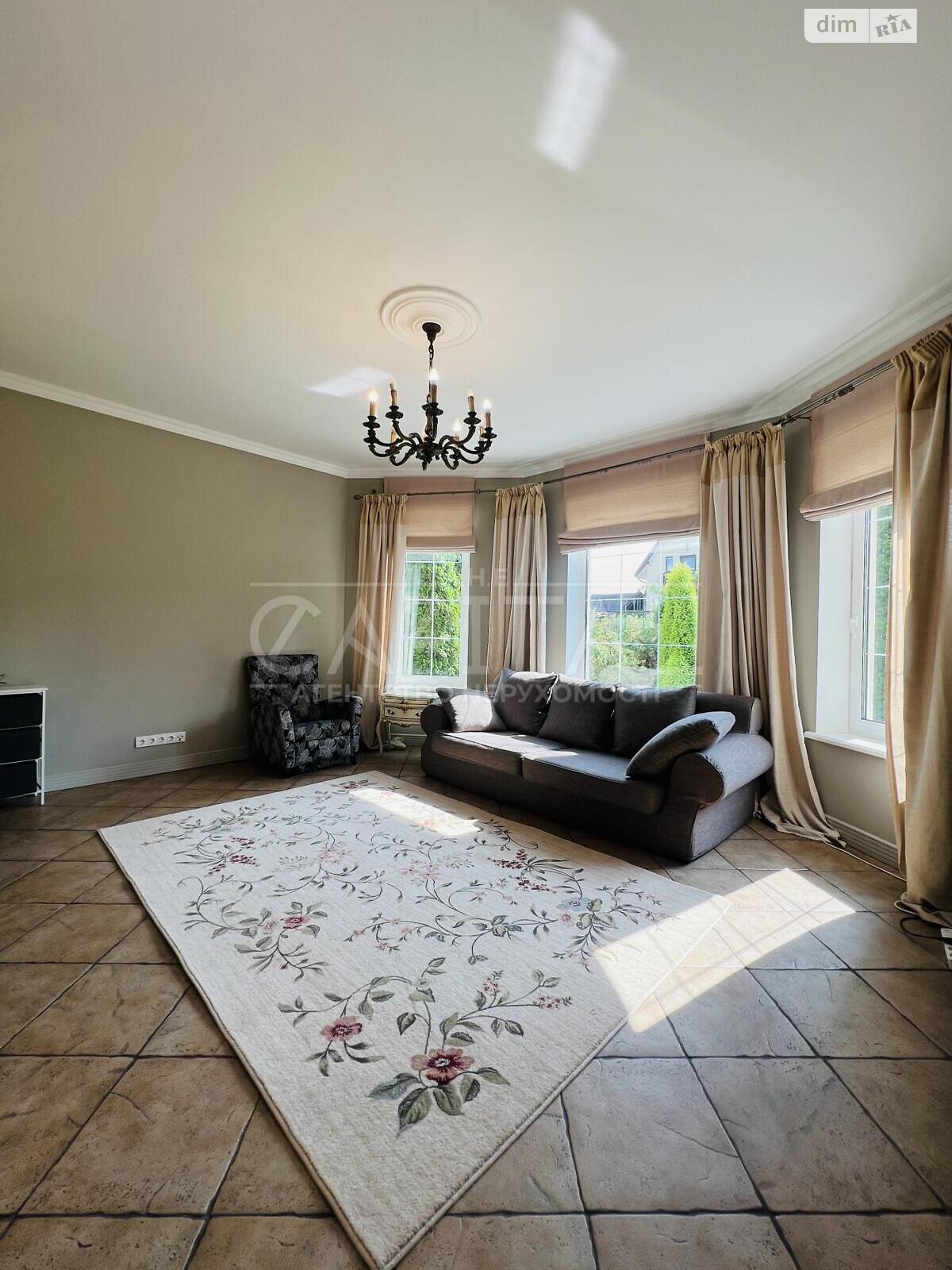 двоповерховий будинок, 230 кв. м, цегла. Продаж у Старих Петрівцях фото 1 двоповерховий будинок, 230 кв. м, цегла. Продаж у Старих Петрівцях фото 1