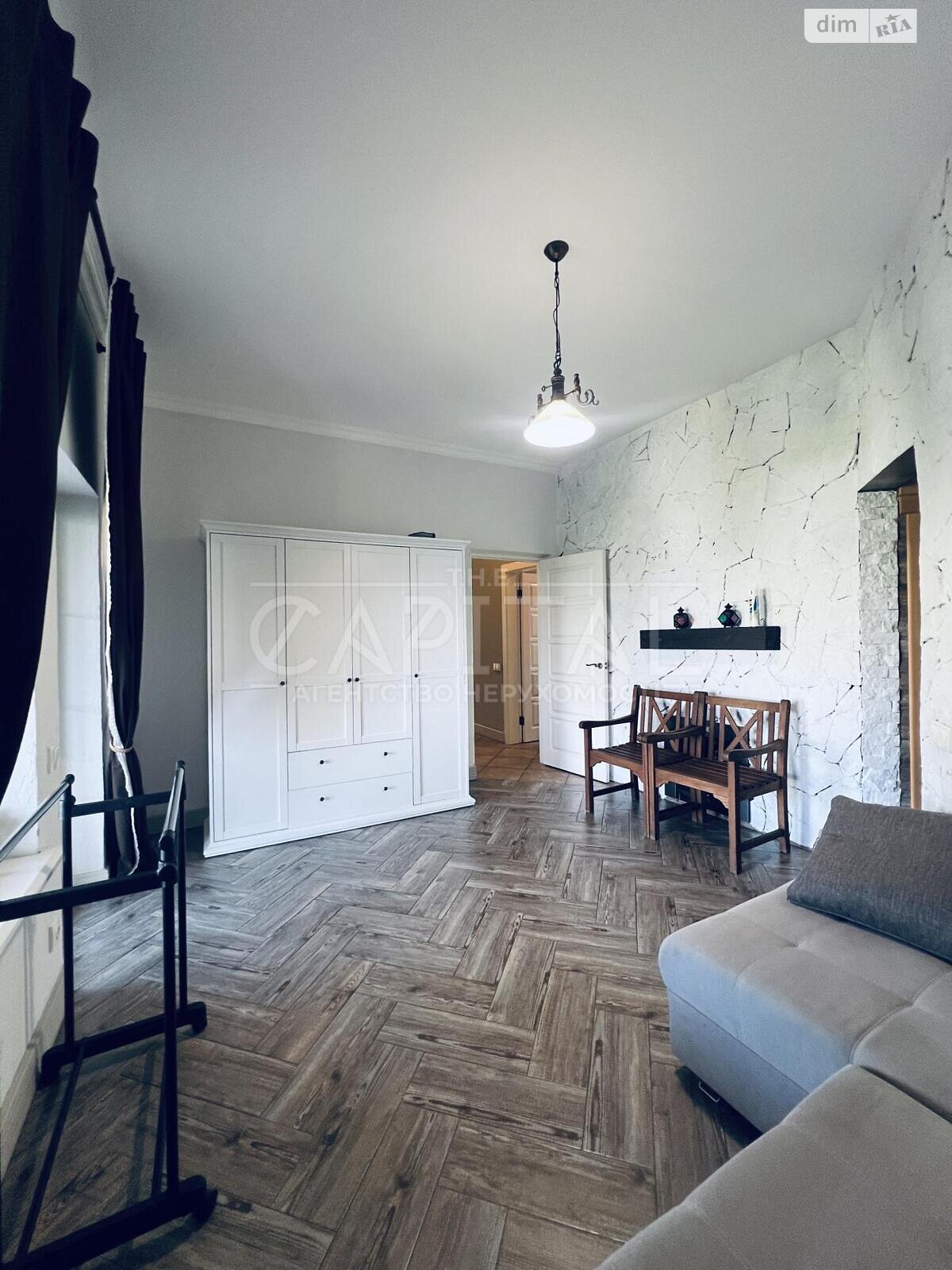 двоповерховий будинок, 230 кв. м, цегла. Продаж у Старих Петрівцях фото 1 двоповерховий будинок, 230 кв. м, цегла. Продаж у Старих Петрівцях фото 1