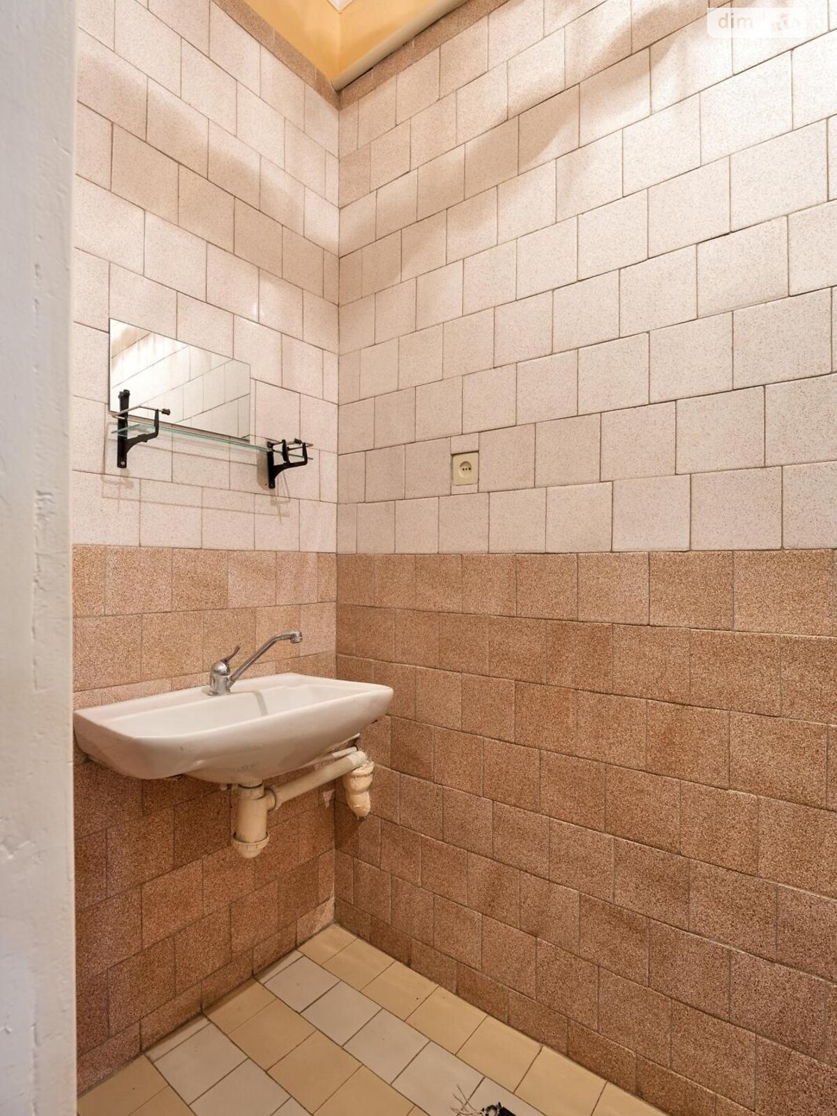 триповерховий будинок з опаленням, 318 кв. м, цегла. Продаж у Старому Самборі фото 1