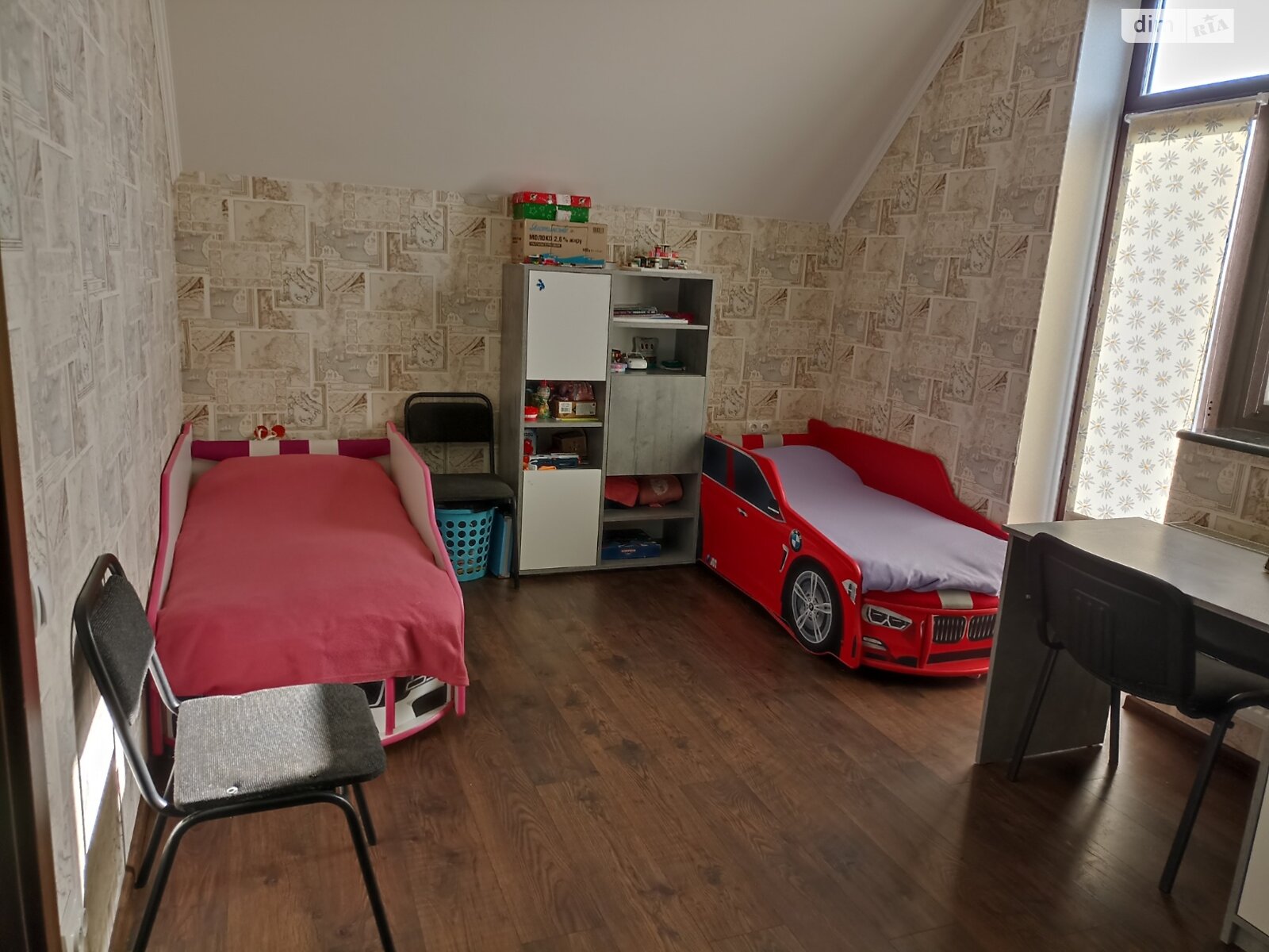 трехэтажный дом, 295 кв. м, пеноблок. Продажа в Ставках фото 1