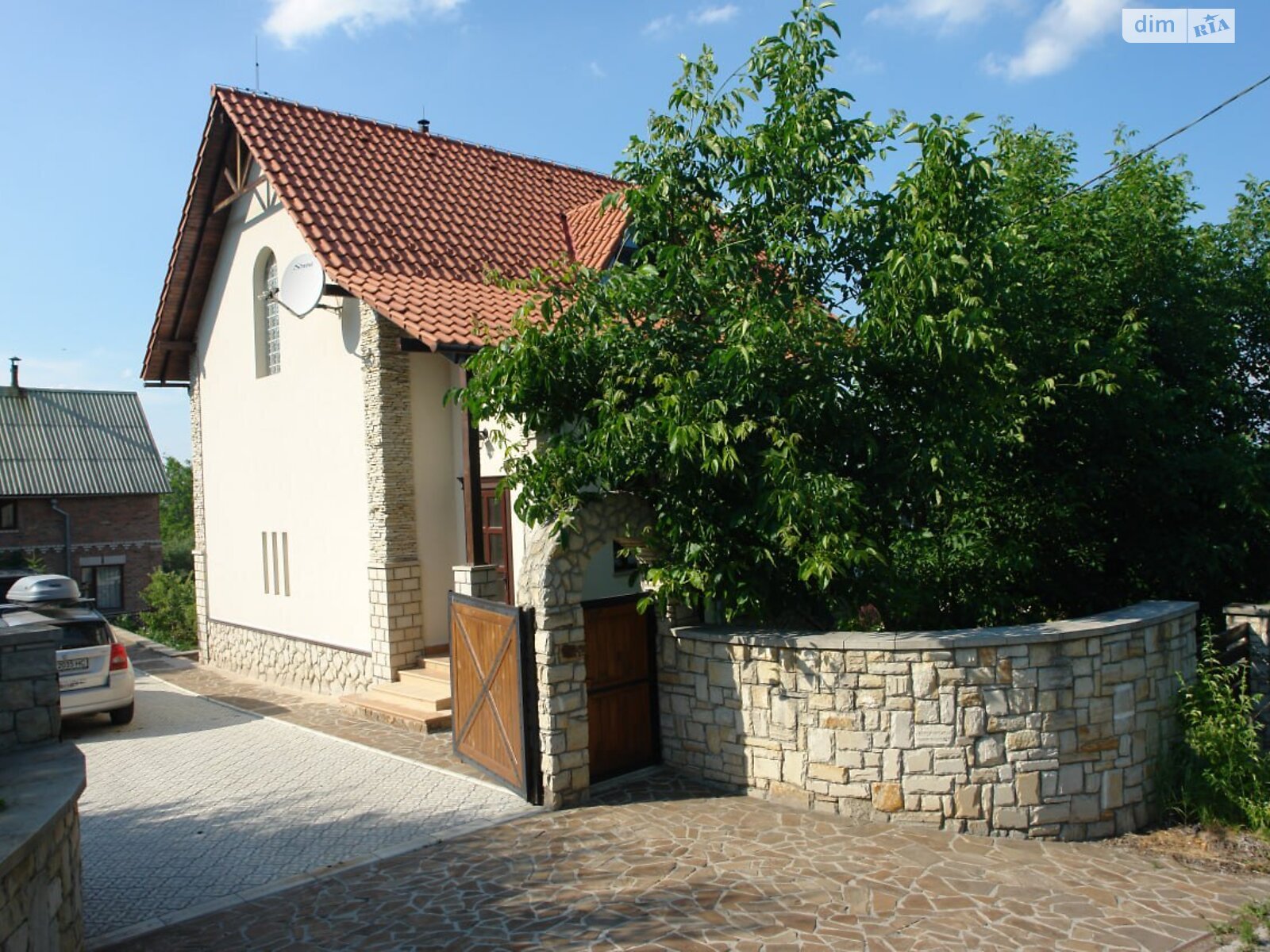 трехэтажный дом с верандой, 157 кв. м, ракушечник (ракушняк). Продажа в Стайках фото 1 трехэтажный дом с верандой, 157 кв. м, ракушечник (ракушняк). Продажа в Стайках фото 1