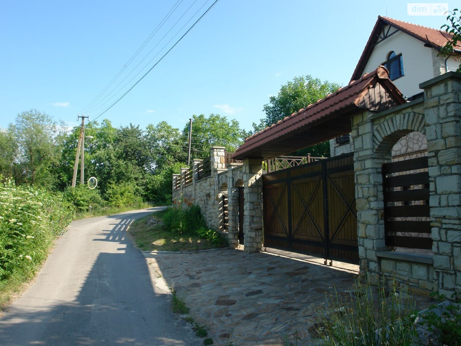 трехэтажный дом с верандой, 157 кв. м, ракушечник (ракушняк). Продажа в Стайках фото 1 трехэтажный дом с верандой, 157 кв. м, ракушечник (ракушняк). Продажа в Стайках фото 1