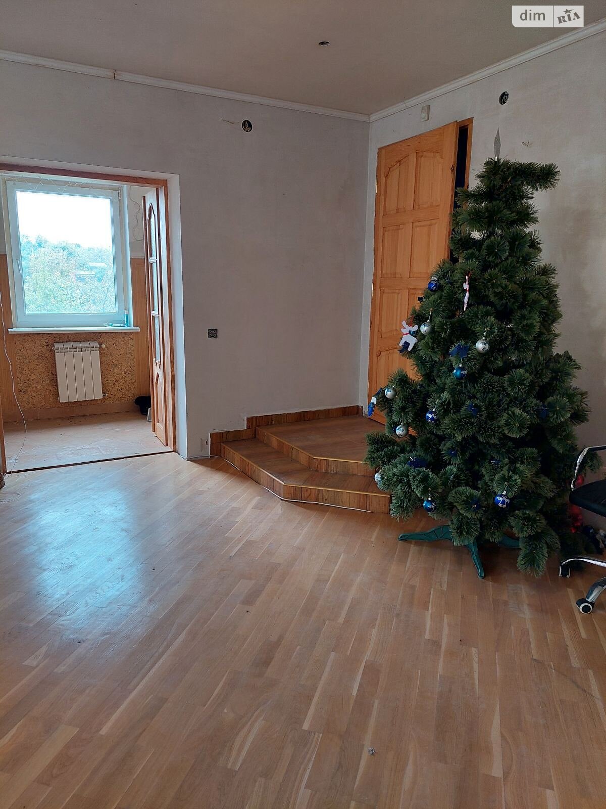 триповерховий будинок з гаражем, 320 кв. м, кирпич. Продаж у Стебнику фото 1 триповерховий будинок з гаражем, 320 кв. м, кирпич. Продаж у Стебнику фото 1