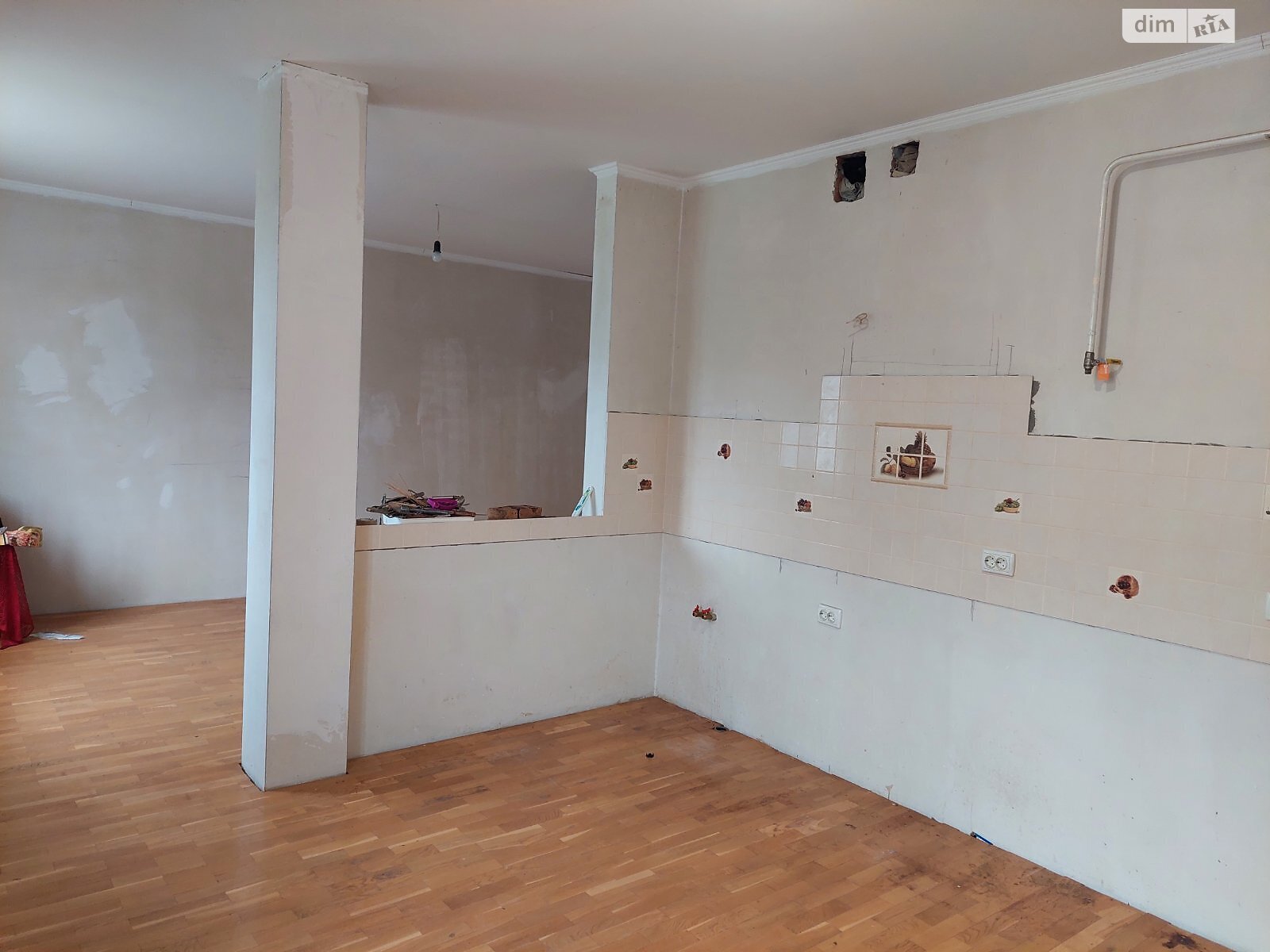 триповерховий будинок з гаражем, 320 кв. м, кирпич. Продаж у Стебнику фото 1 триповерховий будинок з гаражем, 320 кв. м, кирпич. Продаж у Стебнику фото 1