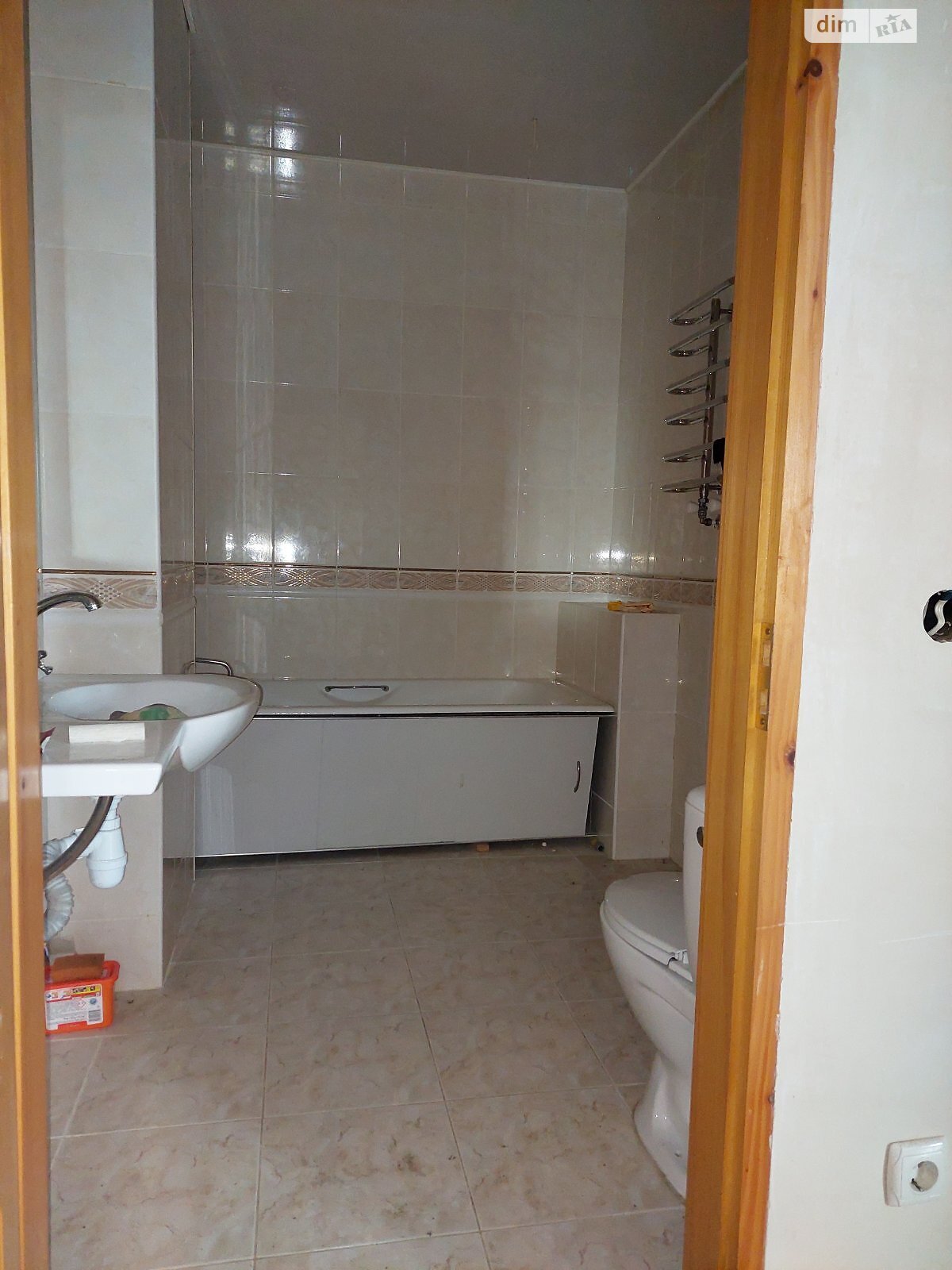 триповерховий будинок з гаражем, 320 кв. м, кирпич. Продаж у Стебнику фото 1 триповерховий будинок з гаражем, 320 кв. м, кирпич. Продаж у Стебнику фото 1