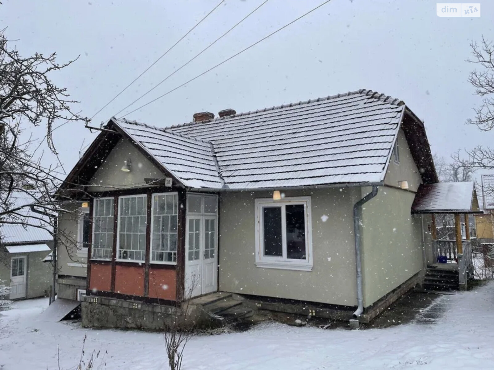 одноэтажный дом с гаражом, 112.3 кв. м, дерево и кирпич. Продажа в Стебнике фото 1 одноэтажный дом с гаражом, 112.3 кв. м, дерево и кирпич. Продажа в Стебнике фото 1