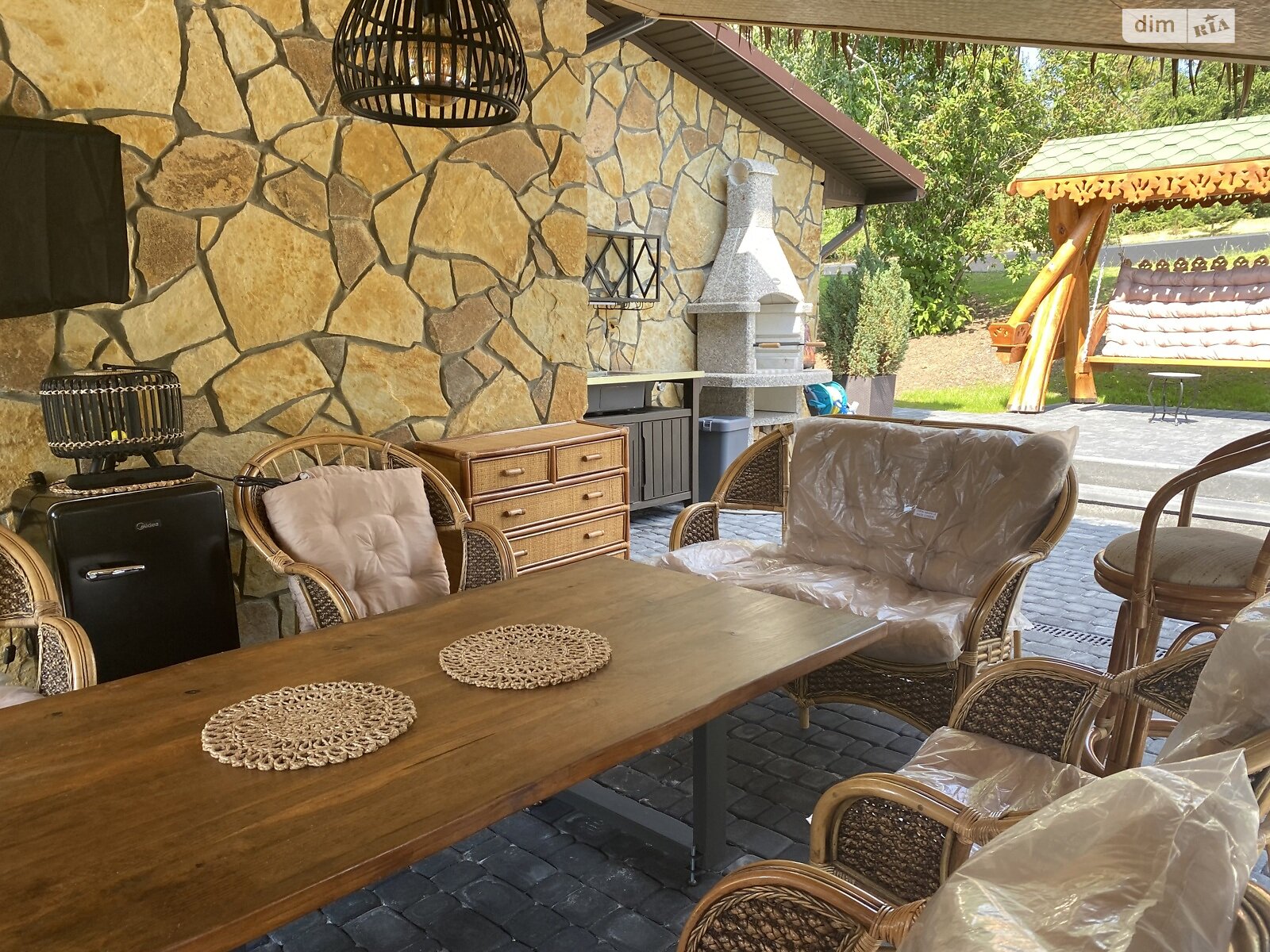 двухэтажный дом с отоплением, 400 кв. м, брус. Продажа в Сторожинце район Сторожинец фото 1 двухэтажный дом с отоплением, 400 кв. м, брус. Продажа в Сторожинце район Сторожинец фото 1