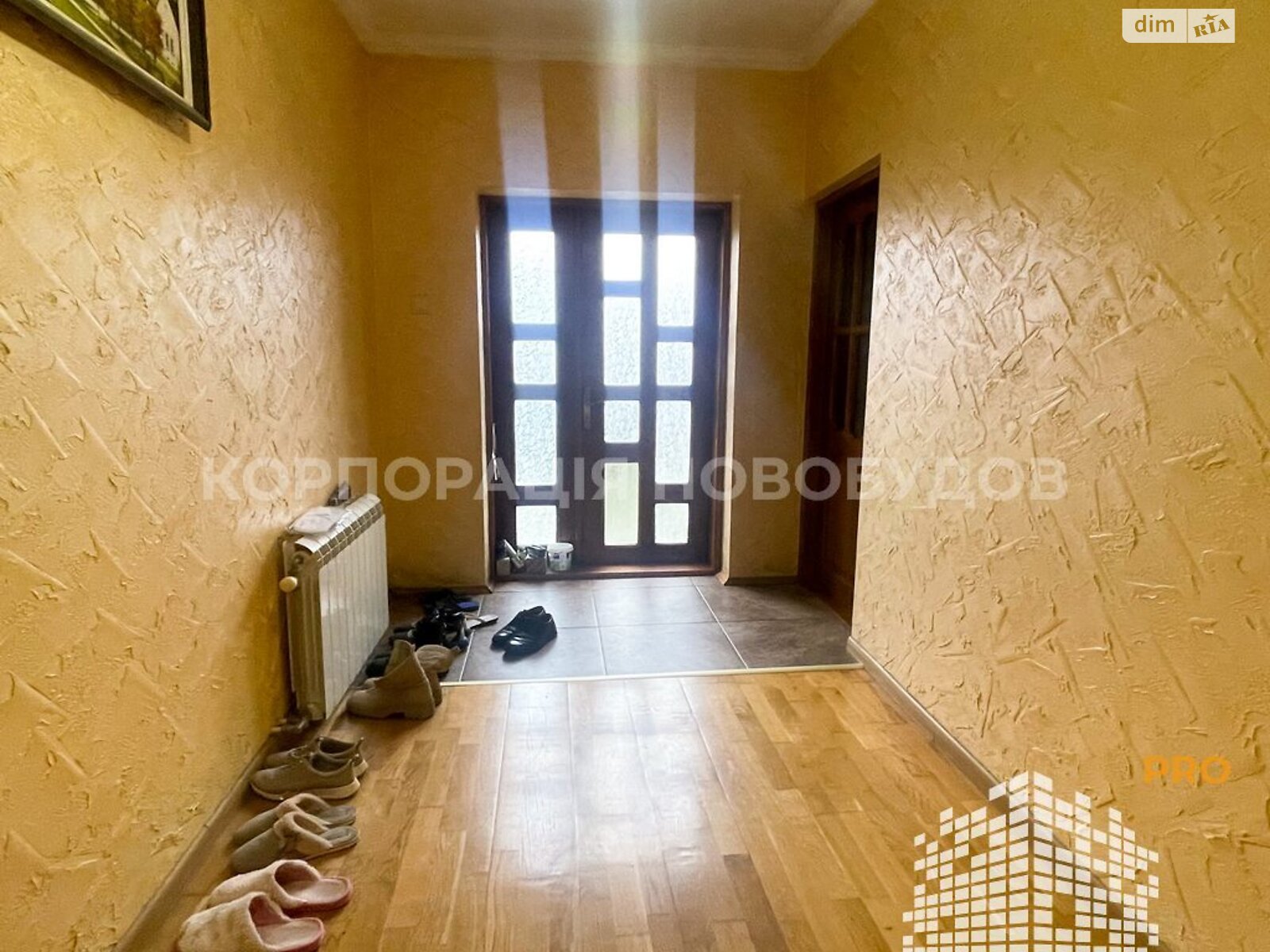 двоповерховий будинок з балконом, 214 кв. м, цегла. Продаж у Сторожниці фото 1