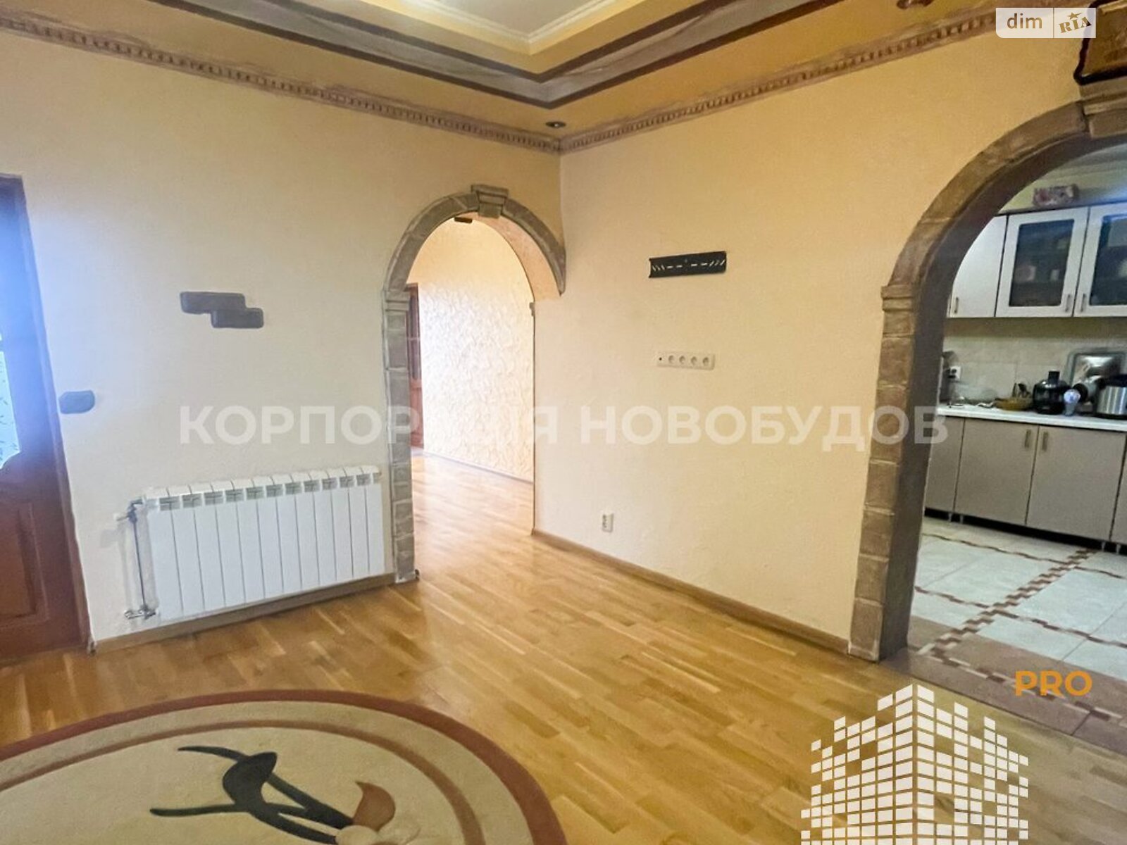 двоповерховий будинок з балконом, 214 кв. м, цегла. Продаж у Сторожниці фото 1