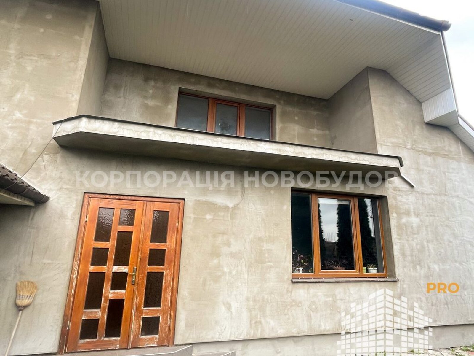 двоповерховий будинок з балконом, 214 кв. м, цегла. Продаж у Сторожниці фото 1