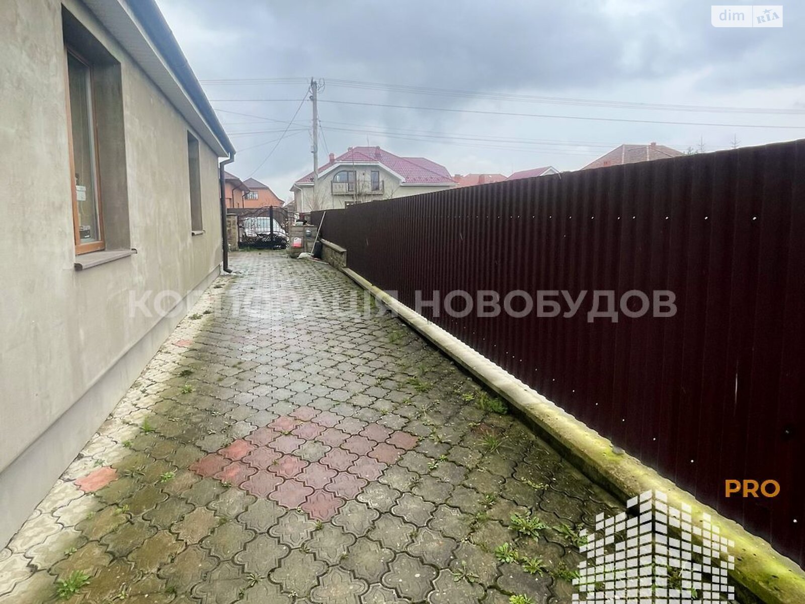 двоповерховий будинок з балконом, 214 кв. м, цегла. Продаж у Сторожниці фото 1