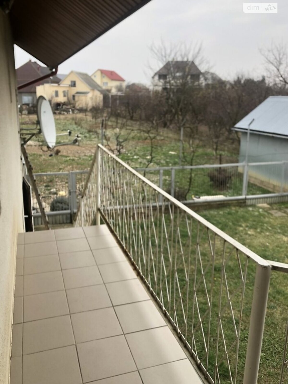 одноэтажный дом с балконом, 140.9 кв. м, кирпич. Продажа в Сторожнице фото 1 одноэтажный дом с балконом, 140.9 кв. м, кирпич. Продажа в Сторожнице фото 1