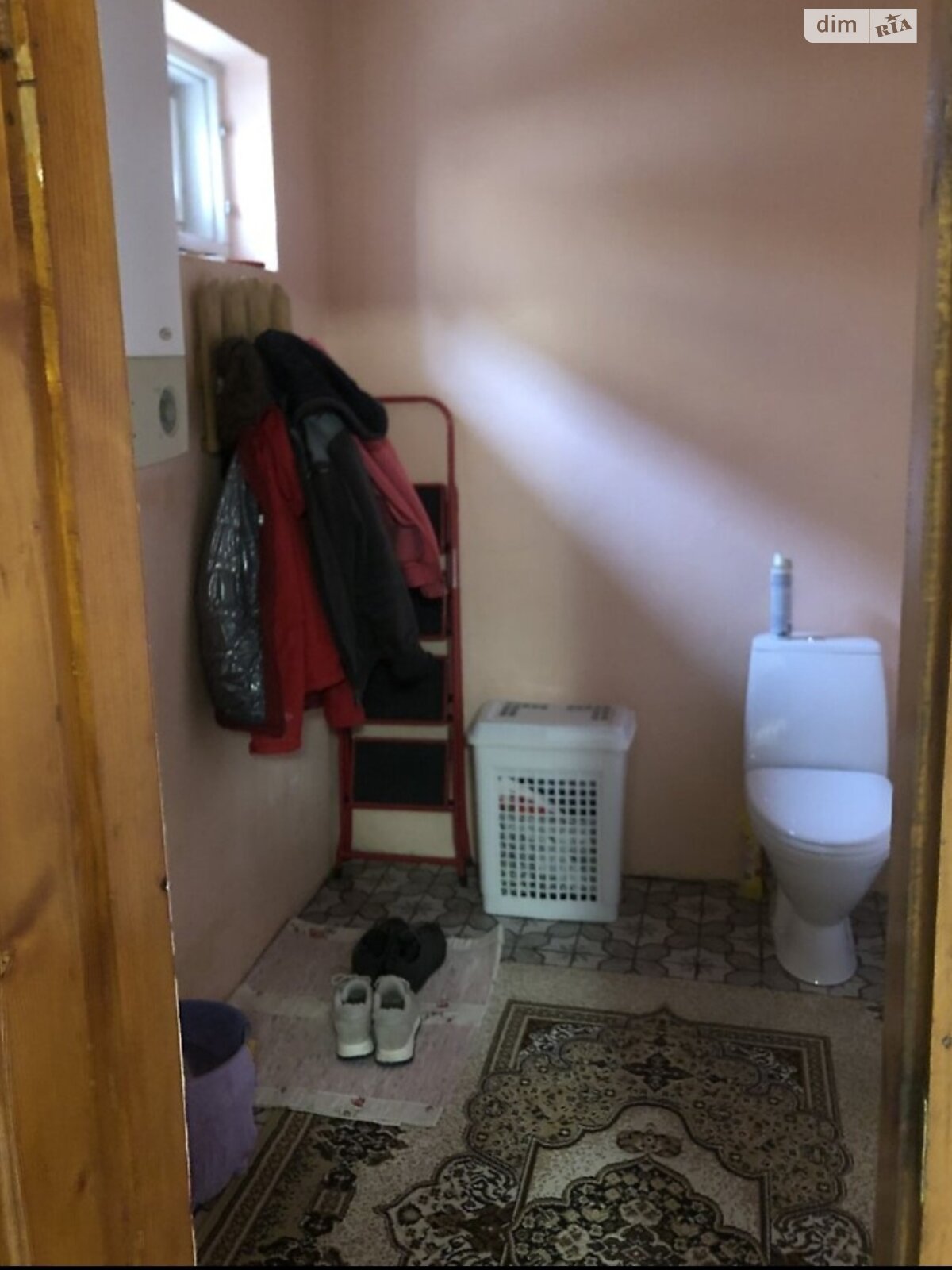 одноэтажный дом с балконом, 140.9 кв. м, кирпич. Продажа в Сторожнице фото 1 одноэтажный дом с балконом, 140.9 кв. м, кирпич. Продажа в Сторожнице фото 1