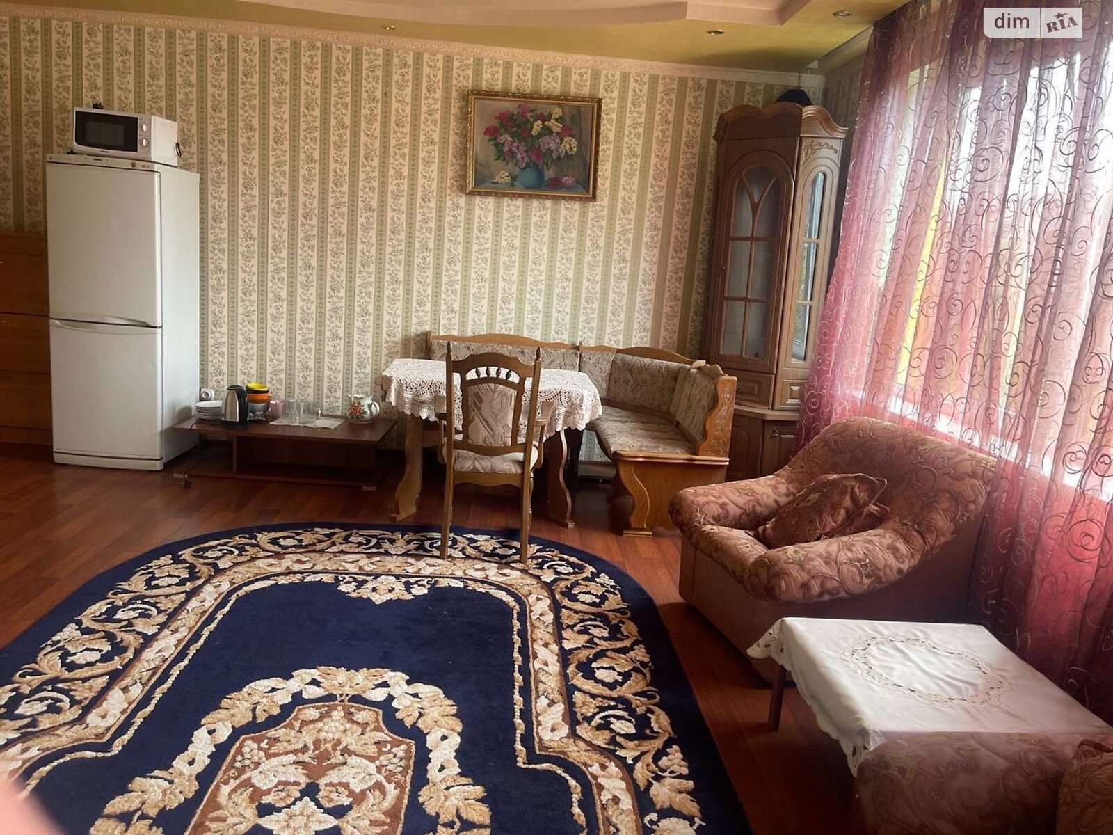 четырехэтажный дом с мебелью, 328 кв. м, кирпич. Продажа в Сторожнице фото 1 четырехэтажный дом с мебелью, 328 кв. м, кирпич. Продажа в Сторожнице фото 1