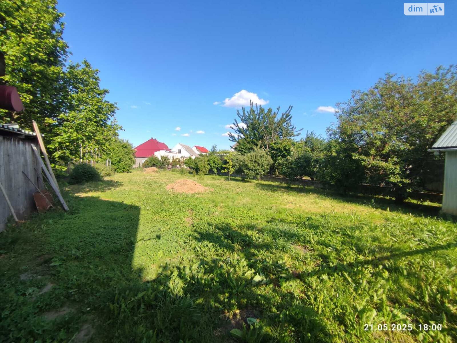 двухэтажный дом с гаражом, 245 кв. м, кирпич. Продажа в Сторожнице фото 1 двухэтажный дом с гаражом, 245 кв. м, кирпич. Продажа в Сторожнице фото 1