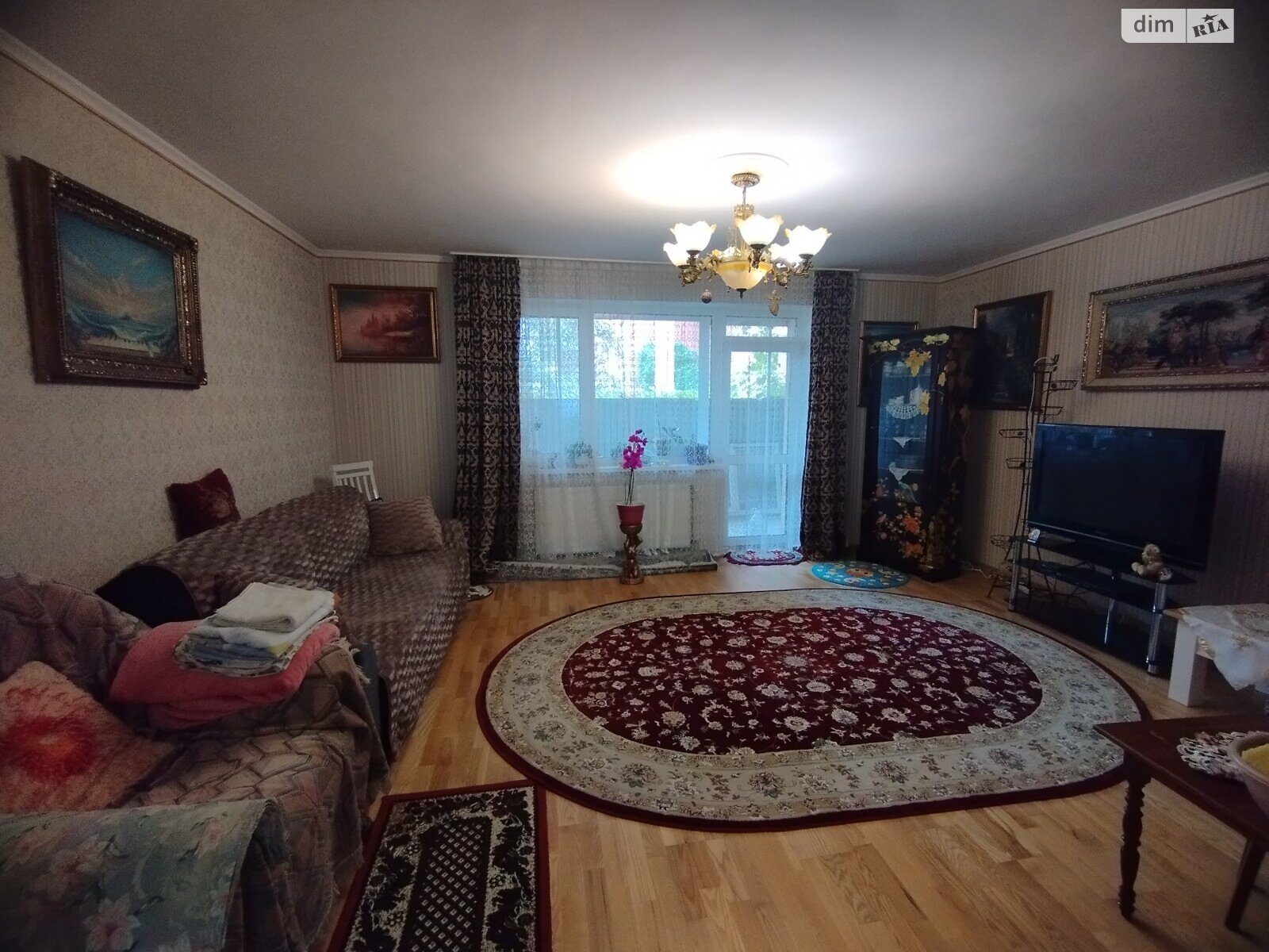 двухэтажный дом с отоплением, 125 кв. м, кирпич. Продажа в Сторожнице фото 1 двухэтажный дом с отоплением, 125 кв. м, кирпич. Продажа в Сторожнице фото 1