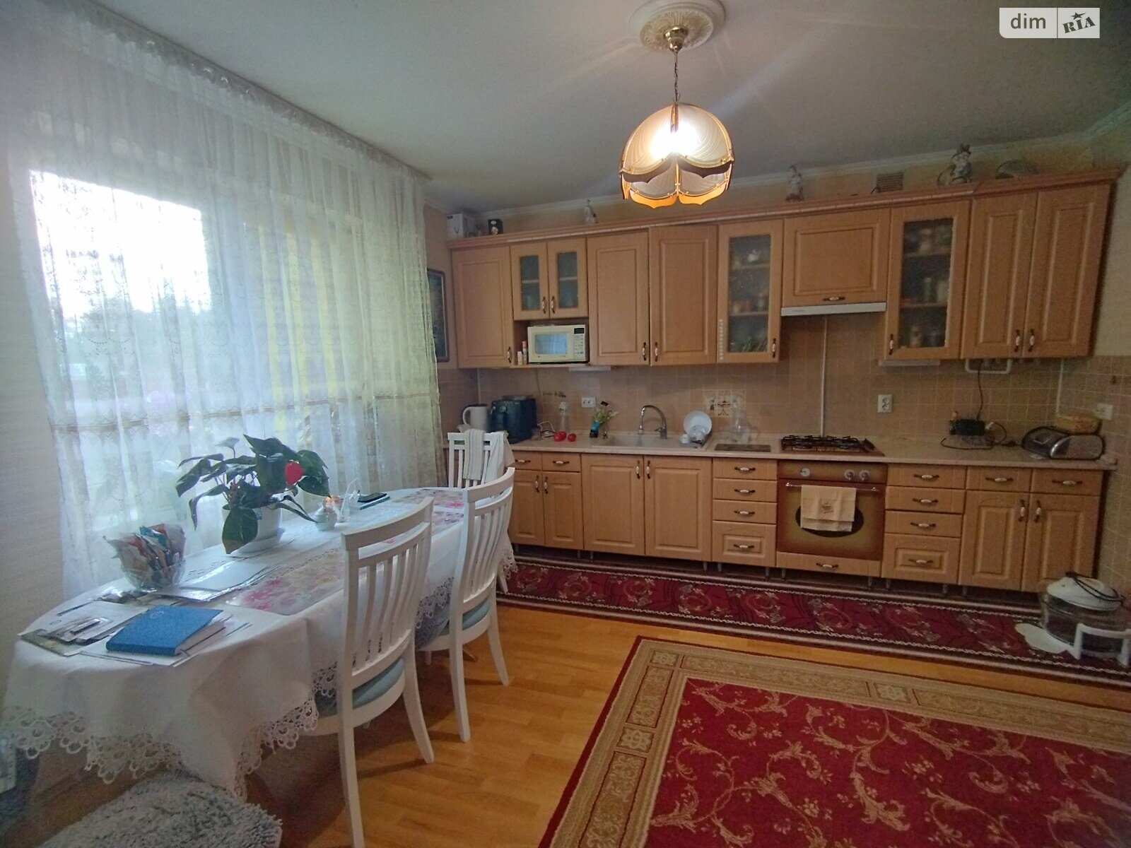 двухэтажный дом с отоплением, 125 кв. м, кирпич. Продажа в Сторожнице фото 1 двухэтажный дом с отоплением, 125 кв. м, кирпич. Продажа в Сторожнице фото 1