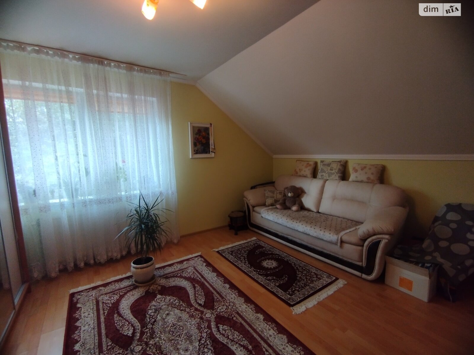 двухэтажный дом с отоплением, 125 кв. м, кирпич. Продажа в Сторожнице фото 1 двухэтажный дом с отоплением, 125 кв. м, кирпич. Продажа в Сторожнице фото 1