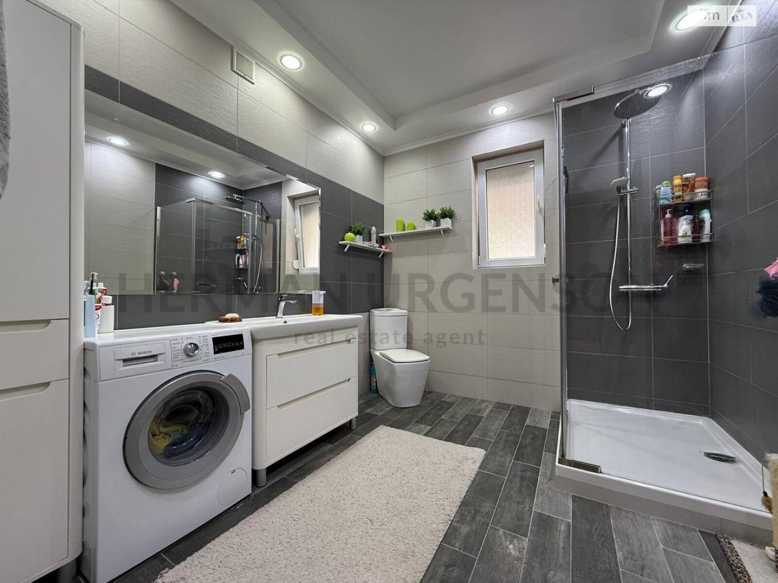 двоповерховий будинок з гаражем, 125 кв. м, кирпич. Продаж у Сторожниці фото 1 двоповерховий будинок з гаражем, 125 кв. м, кирпич. Продаж у Сторожниці фото 1
