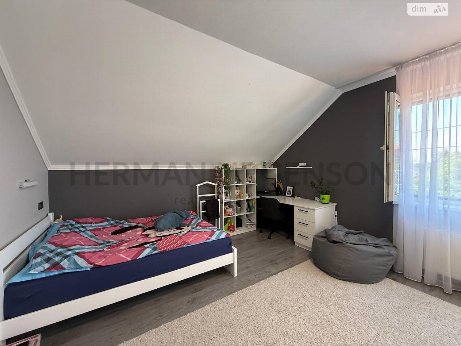 двоповерховий будинок з гаражем, 125 кв. м, кирпич. Продаж у Сторожниці фото 1 двоповерховий будинок з гаражем, 125 кв. м, кирпич. Продаж у Сторожниці фото 1