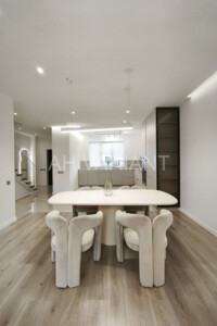 двоповерховий будинок з балконом, 135 кв. м, цегла. Продаж у Сторожниці фото 2