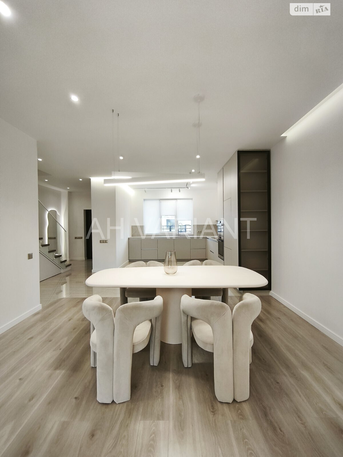 двоповерховий будинок з балконом, 135 кв. м, цегла. Продаж у Сторожниці фото 1 двоповерховий будинок з балконом, 135 кв. м, цегла. Продаж у Сторожниці фото 1