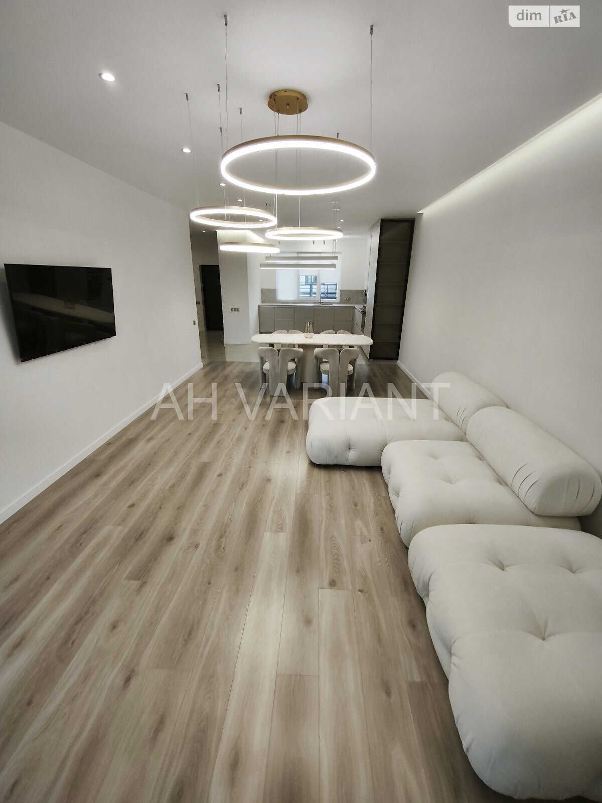 двоповерховий будинок з балконом, 135 кв. м, цегла. Продаж у Сторожниці фото 1 двоповерховий будинок з балконом, 135 кв. м, цегла. Продаж у Сторожниці фото 1