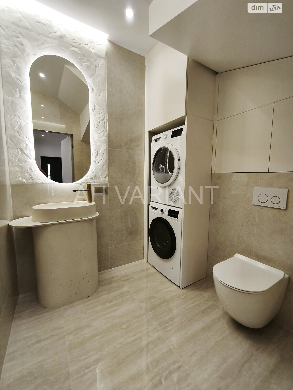 двоповерховий будинок з балконом, 135 кв. м, цегла. Продаж у Сторожниці фото 1 двоповерховий будинок з балконом, 135 кв. м, цегла. Продаж у Сторожниці фото 1