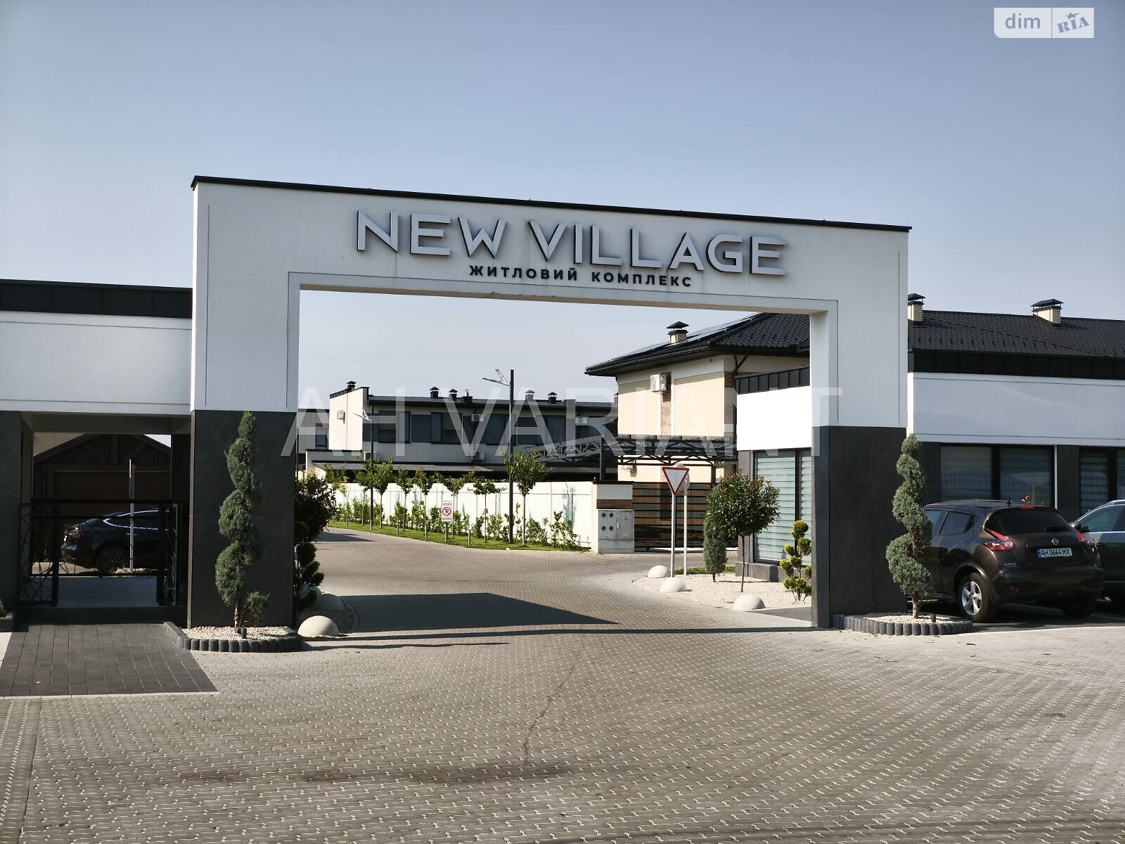 двоповерховий будинок з балконом, 135 кв. м, цегла. Продаж у Сторожниці фото 1 двоповерховий будинок з балконом, 135 кв. м, цегла. Продаж у Сторожниці фото 1