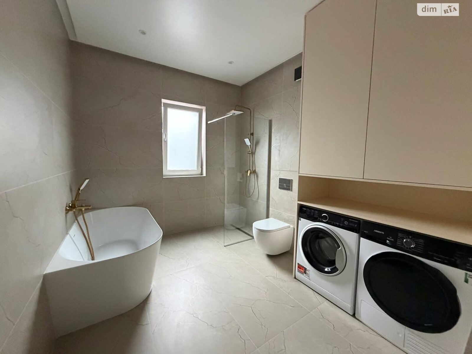 двоповерховий будинок, 128.8 кв. м, цегла. Продаж у Сторожниці фото 1 двоповерховий будинок, 128.8 кв. м, цегла. Продаж у Сторожниці фото 1