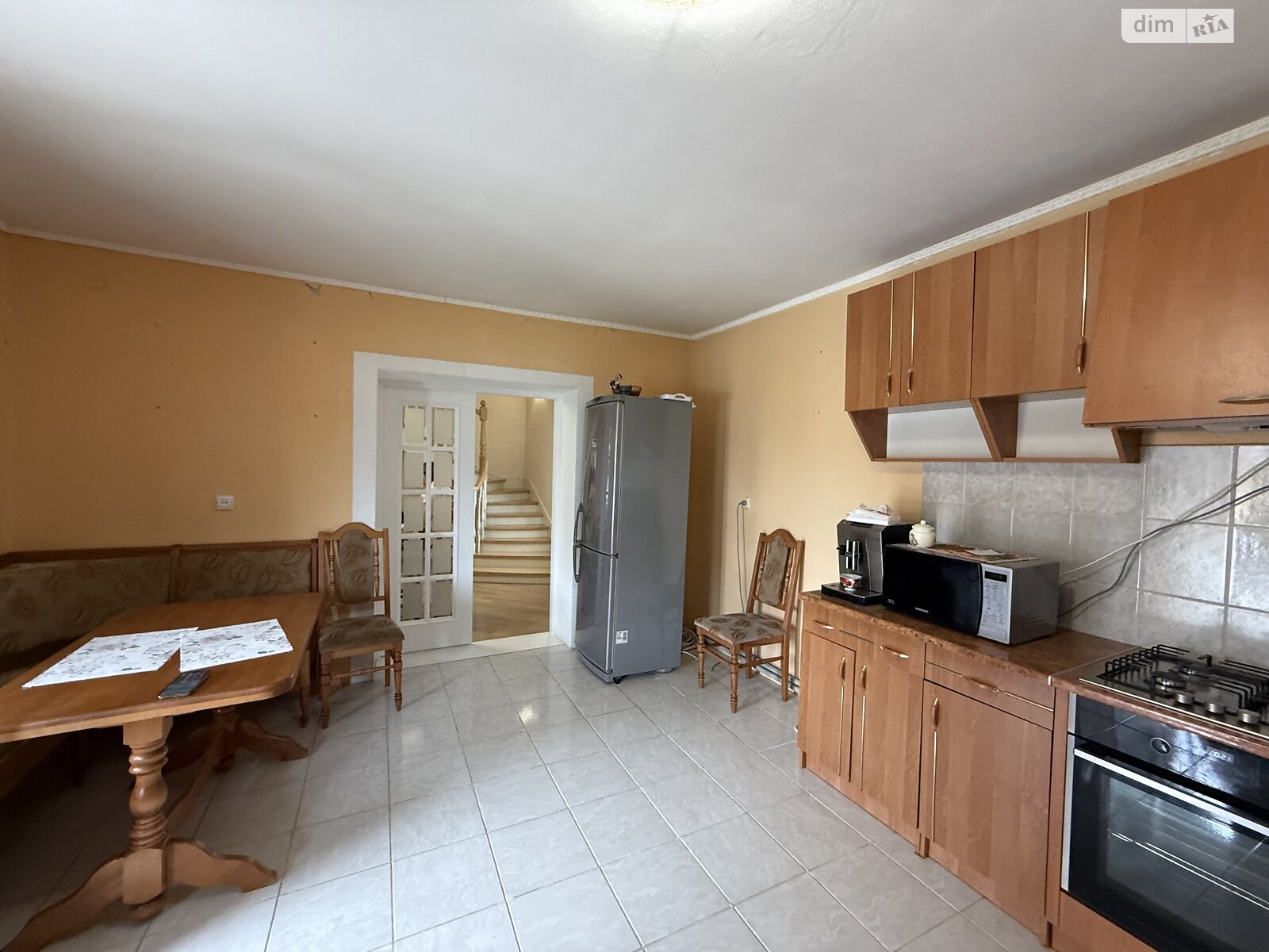 двухэтажный дом с балконом, 250 кв. м, кирпич. Продажа в Сторожнице фото 1 двухэтажный дом с балконом, 250 кв. м, кирпич. Продажа в Сторожнице фото 1