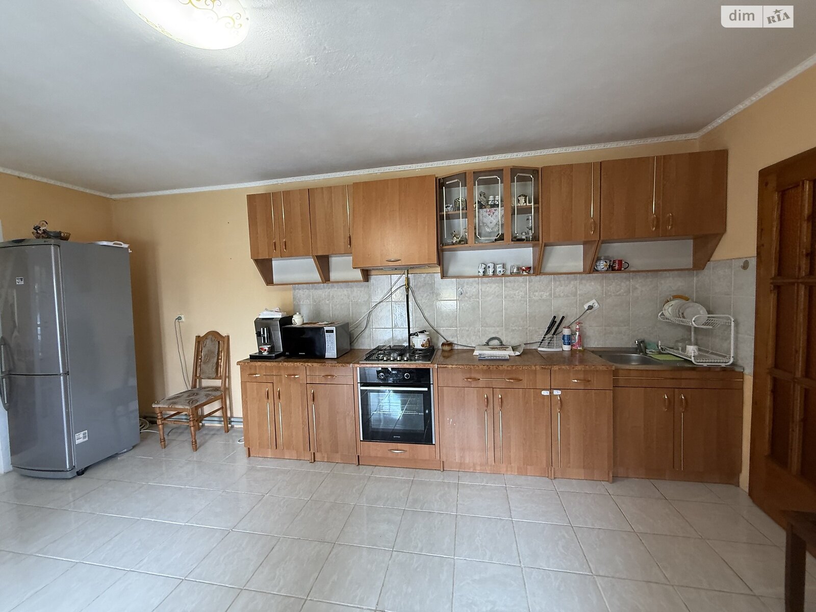 двухэтажный дом с балконом, 250 кв. м, кирпич. Продажа в Сторожнице фото 1 двухэтажный дом с балконом, 250 кв. м, кирпич. Продажа в Сторожнице фото 1