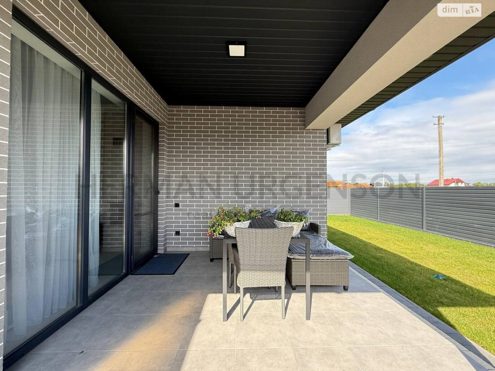 одноповерховий будинок з опаленням, 147 кв. м, кирпич. Продаж у Сторожниці фото 1